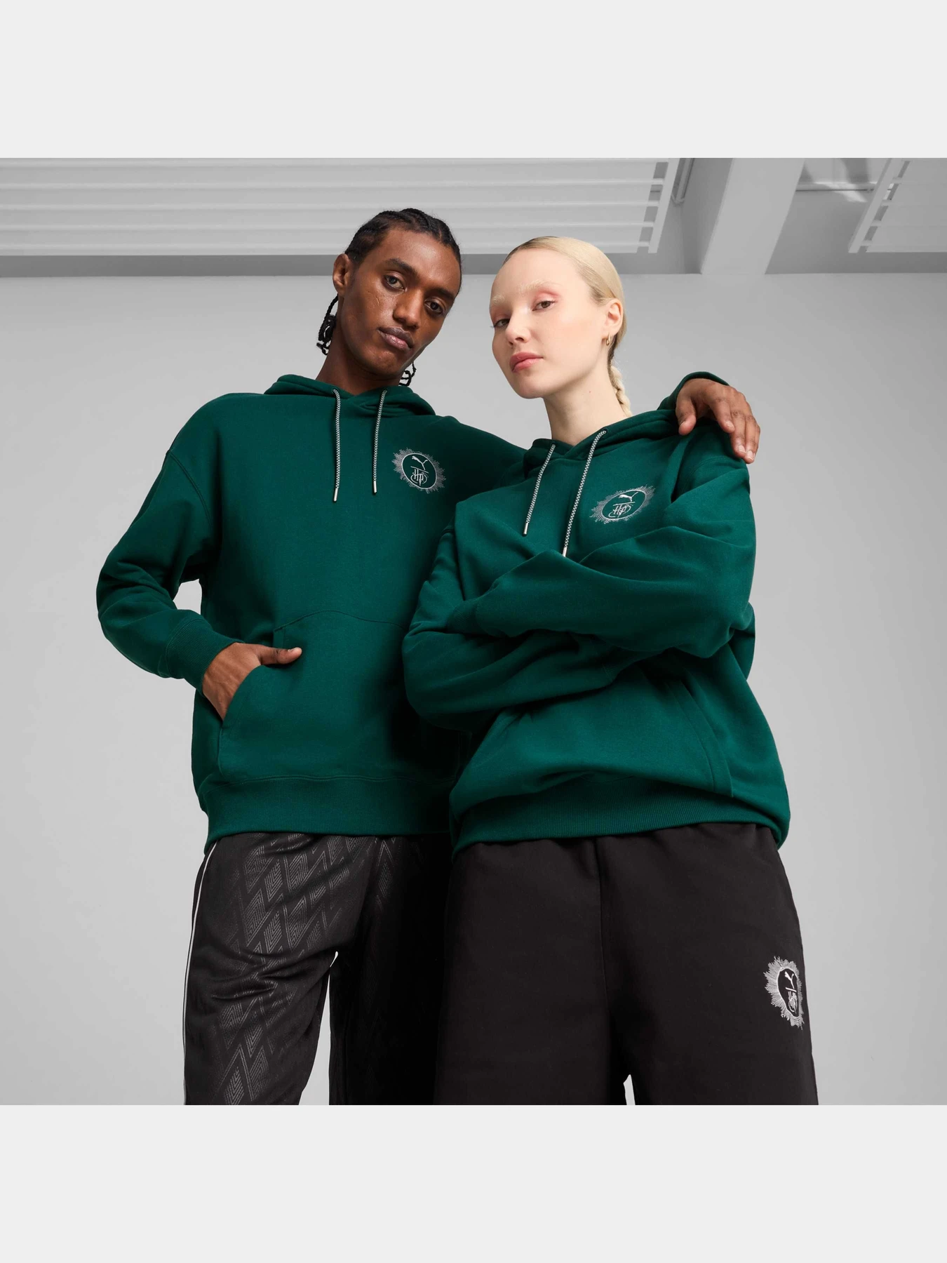 Худи и свитшоты PUMA x Harry Potter Hoodie модель 630093 Фото