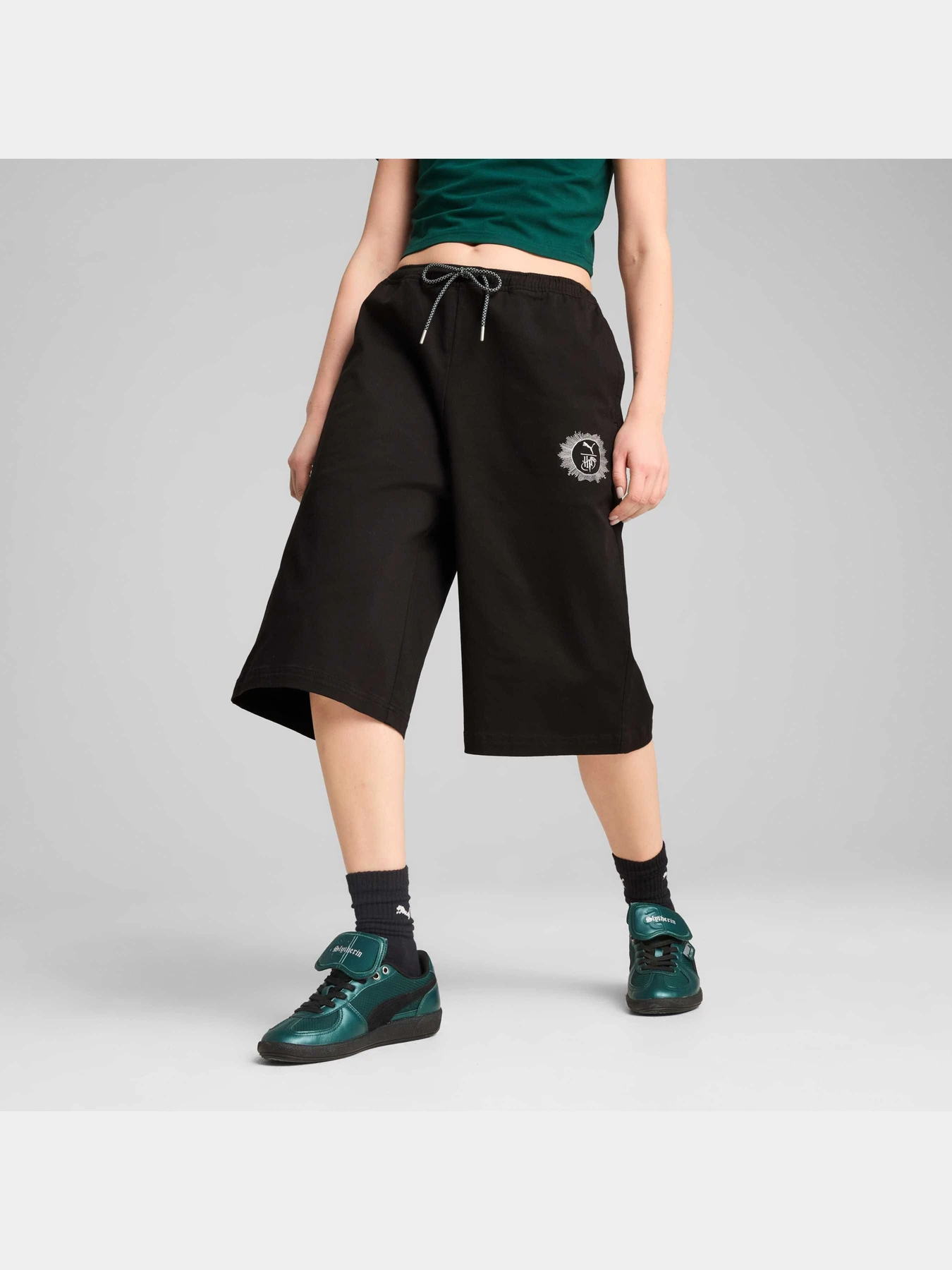 Шорты PUMA x Harry Potter Jorts модель 630098 Шорты PUMA x Harry Potter Jorts модель 630098 Фото