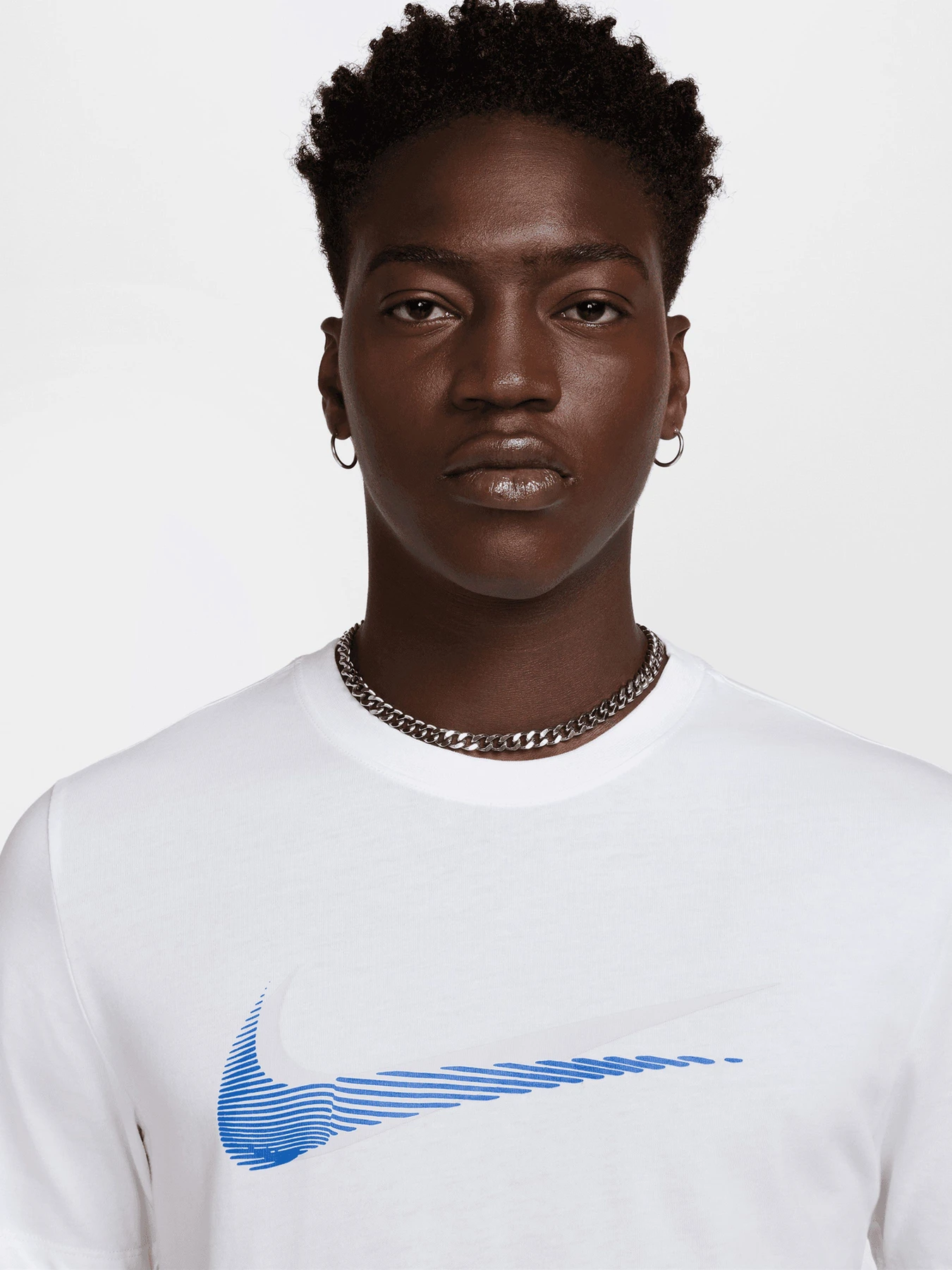 Футболки и поло NIKE модель HQ8092.100 Футболки и поло NIKE модель HQ8092.100 Фото