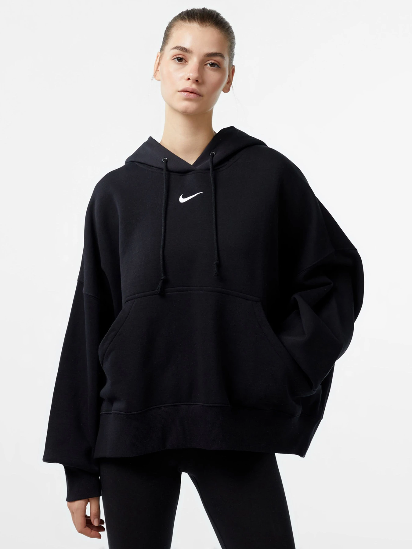 Худи и свитшоты NIKE модель DQ5858.010 Худи и свитшоты NIKE модель DQ5858.010 Фото
