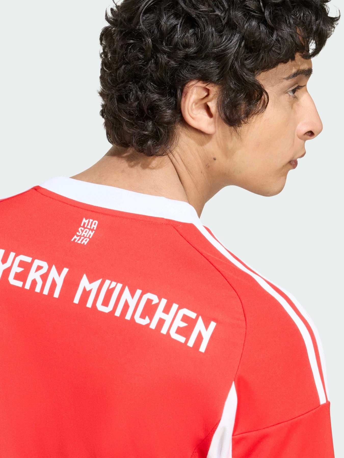 Футболки і поло Adidas модель JJ2137 Футболки і поло Adidas модель JJ2137 Фото