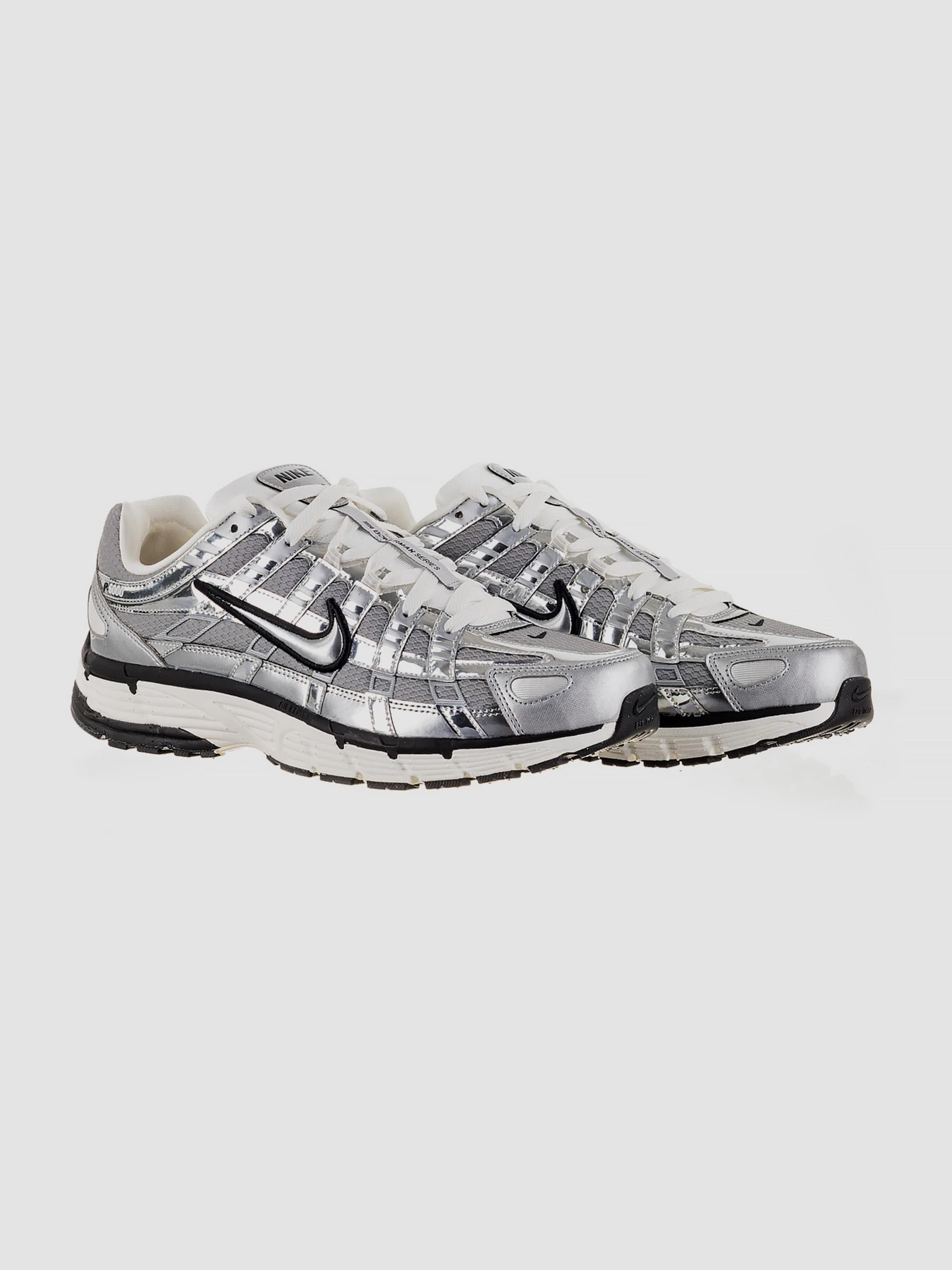 Кросівки NIKE P-6000 модель CN0149-001 Фото