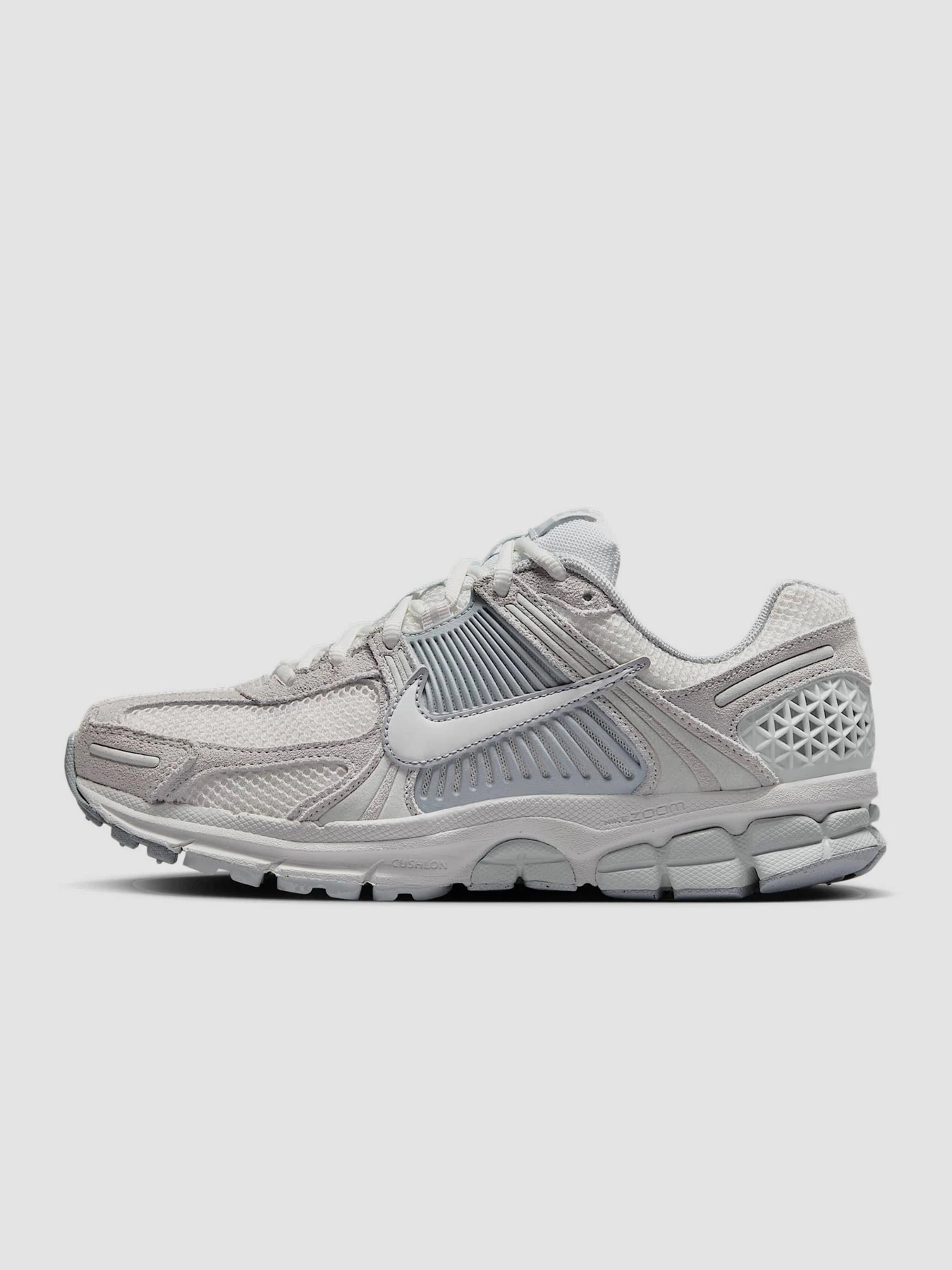 Кроссовки NIKE Zoom Vomero 5 модель HQ0458-001 Фото