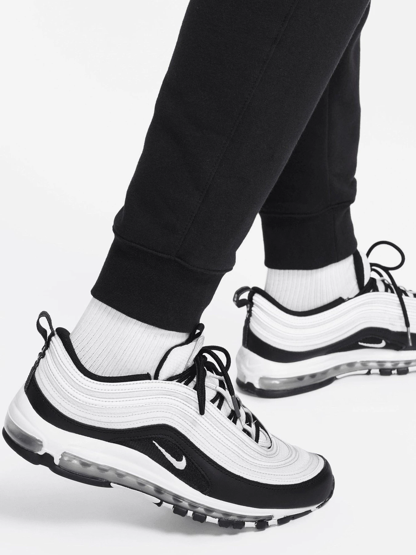 Брюки NIKE модель BV2671.010 Брюки NIKE модель BV2671.010 Фото