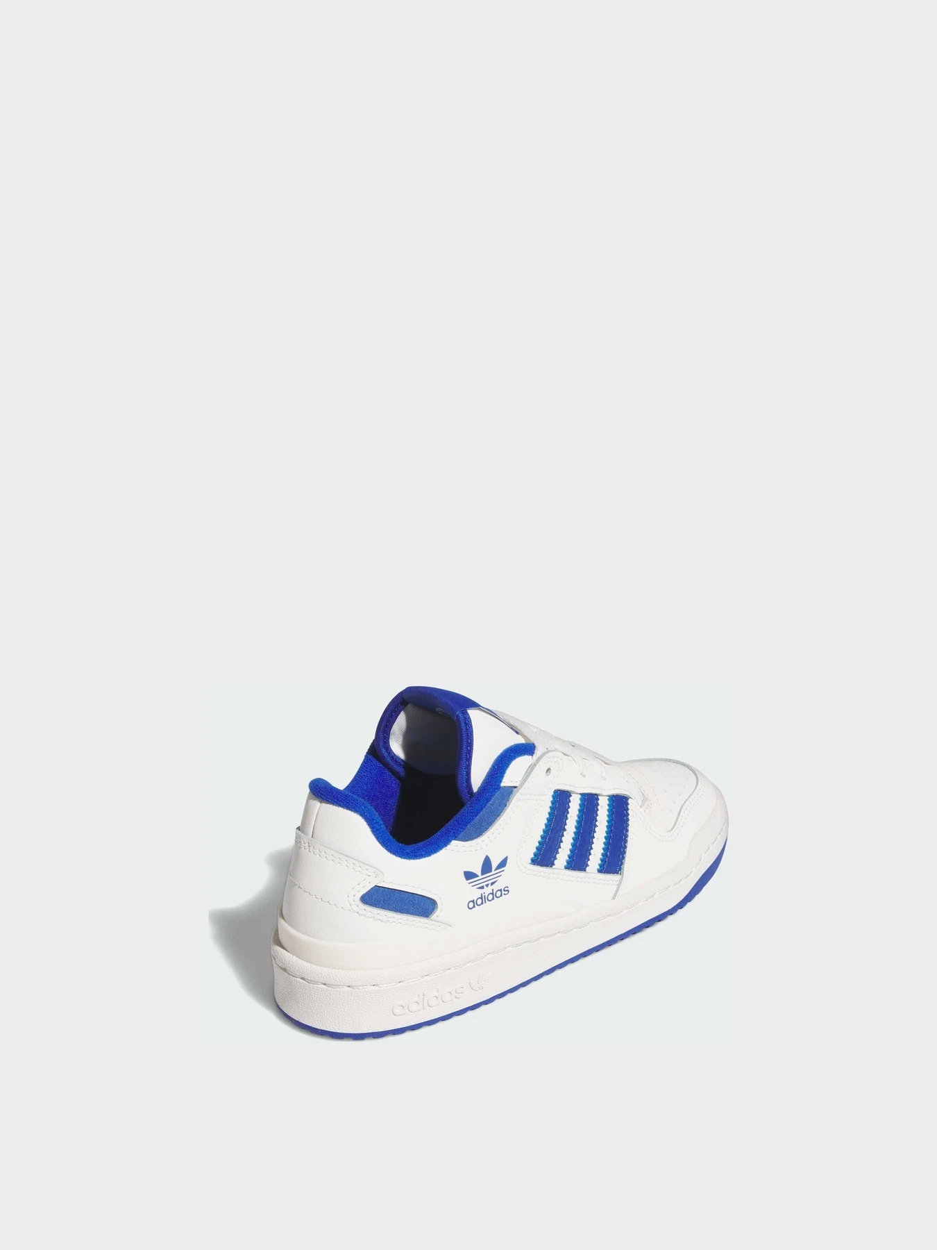 Кросівки Adidas Forum модель IH7917 Кросівки Adidas Forum модель IH7917 Фото