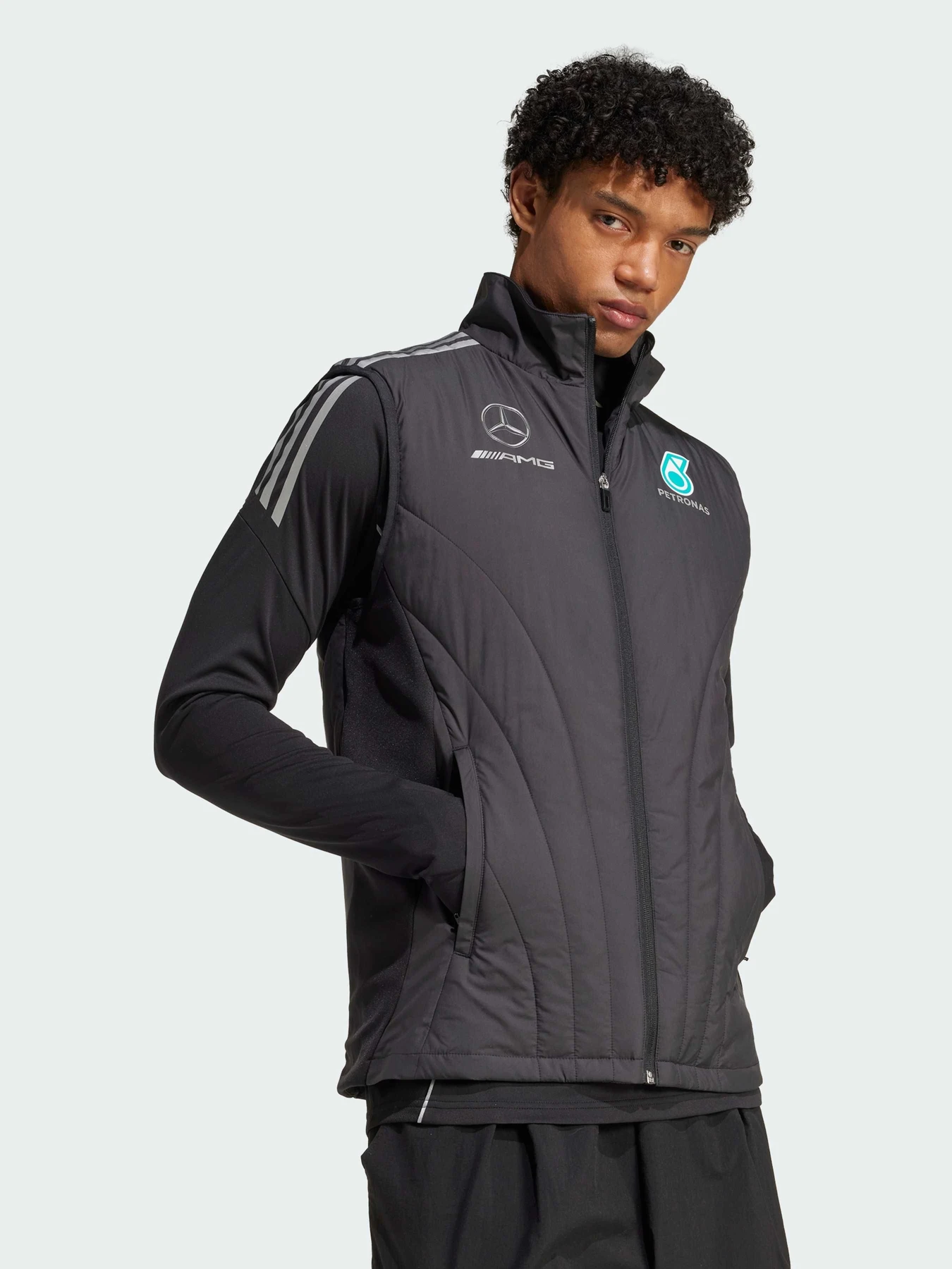 Куртки и дубленки Adidas модель JX8274 Куртки и дубленки Adidas модель JX8274 Фото