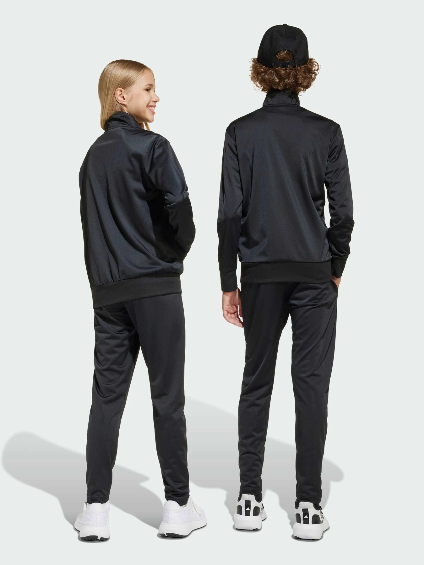 Костюмы Adidas Adidas Essentials модель JE1399 Фото