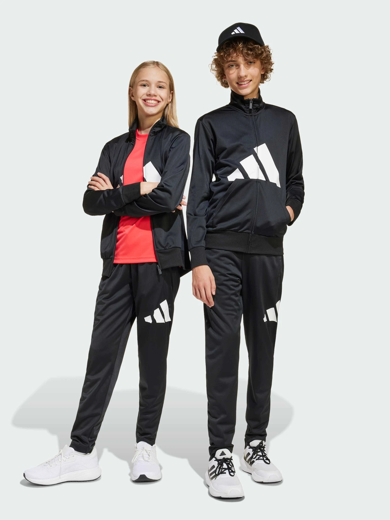 Костюмы Adidas Adidas Essentials модель JE1399 Фото