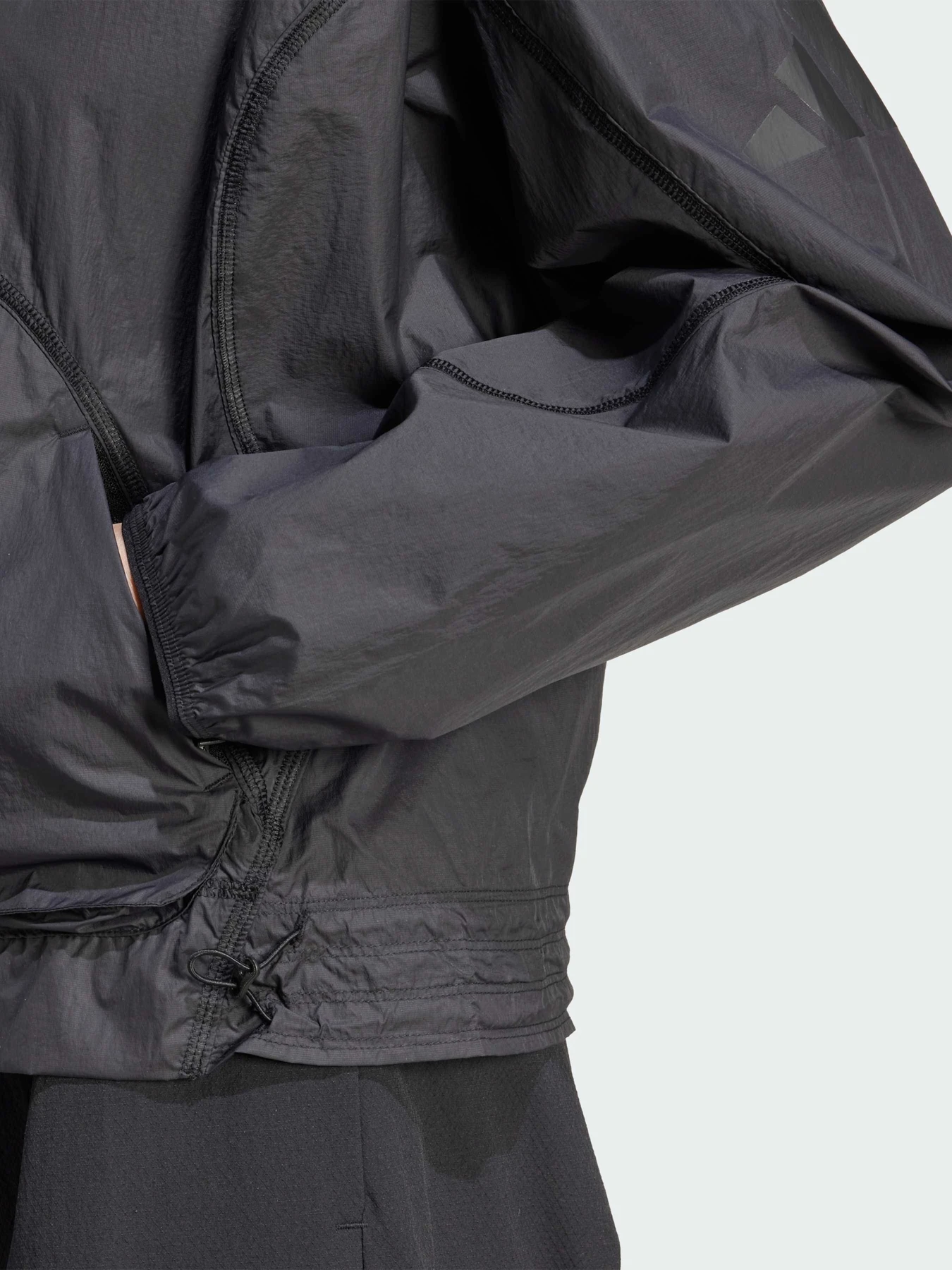 Куртки та дублянки Adidas модель JL8816 Фото