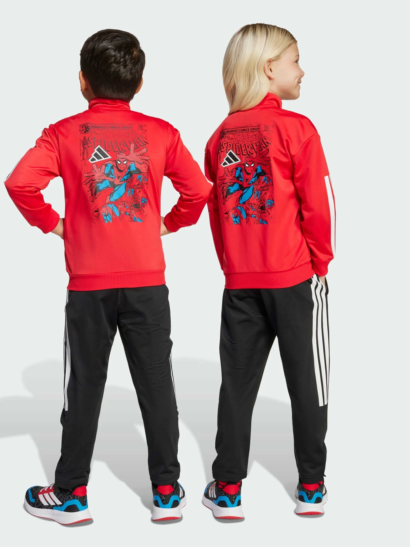 Костюмы Adidas Marvel модель JM0809 Костюмы Adidas Marvel модель JM0809 Фото