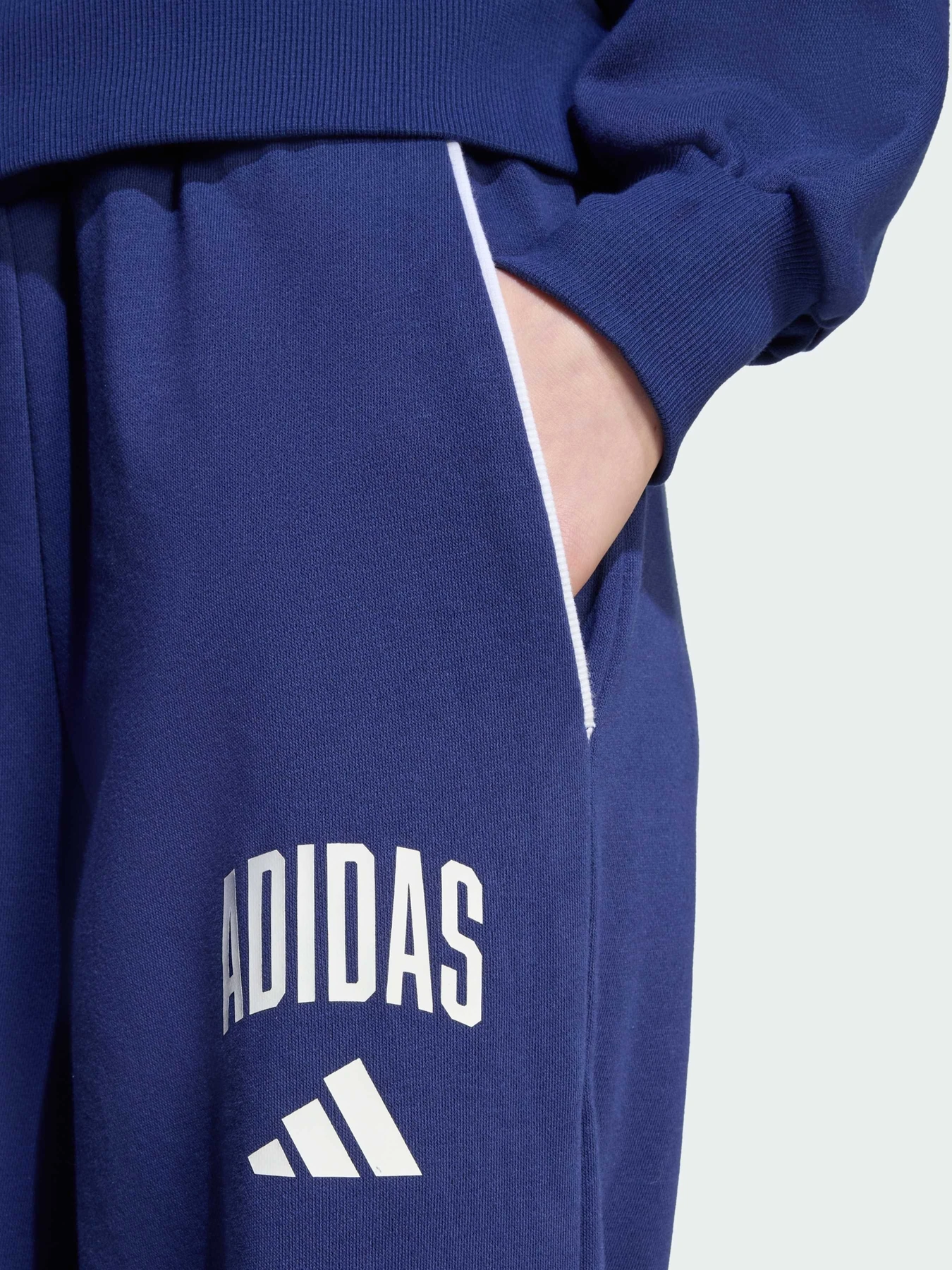 Брюки Adidas модель JM1539 Брюки Adidas модель JM1539 Фото