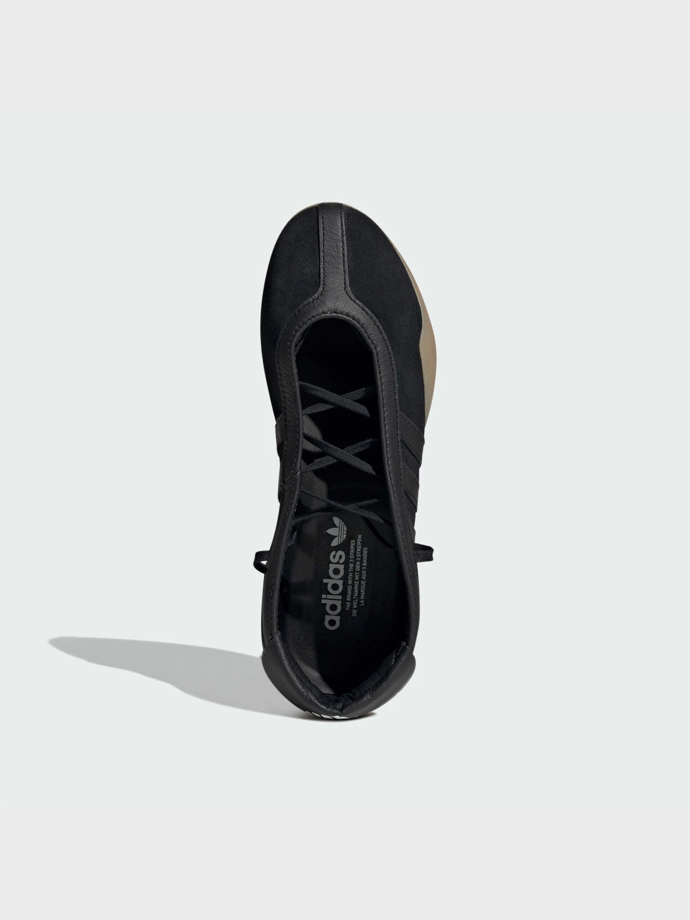 Туфли и лоферы Adidas модель JQ0669 Туфли и лоферы Adidas модель JQ0669 Фото