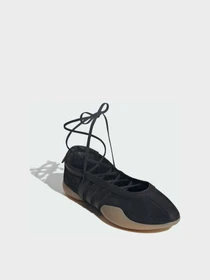 Туфли и лоферы Adidas модель JQ0669 Фото