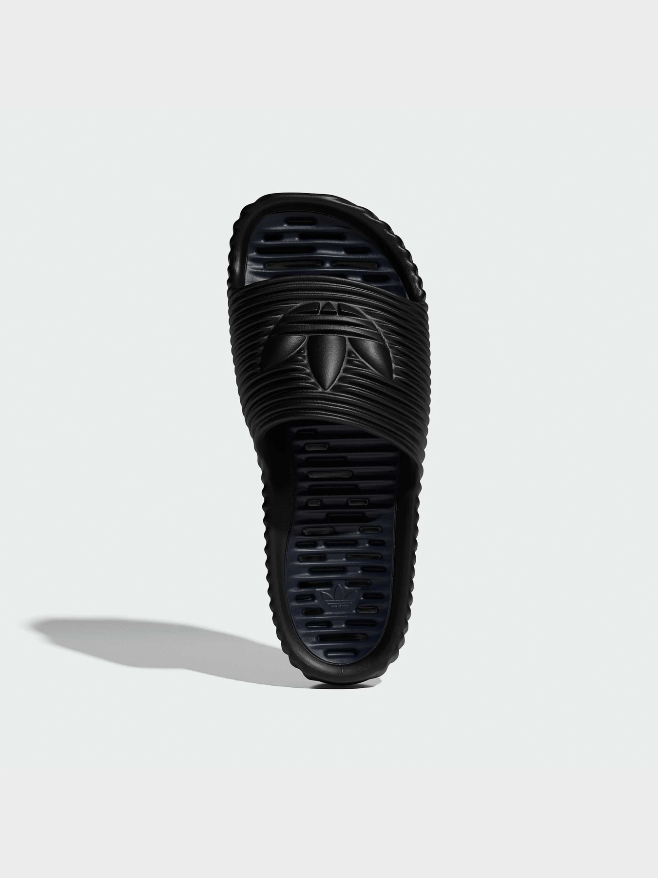 Шльопанці Adidas Adilette модель JR3613 Шльопанці Adidas Adilette модель JR3613 Фото