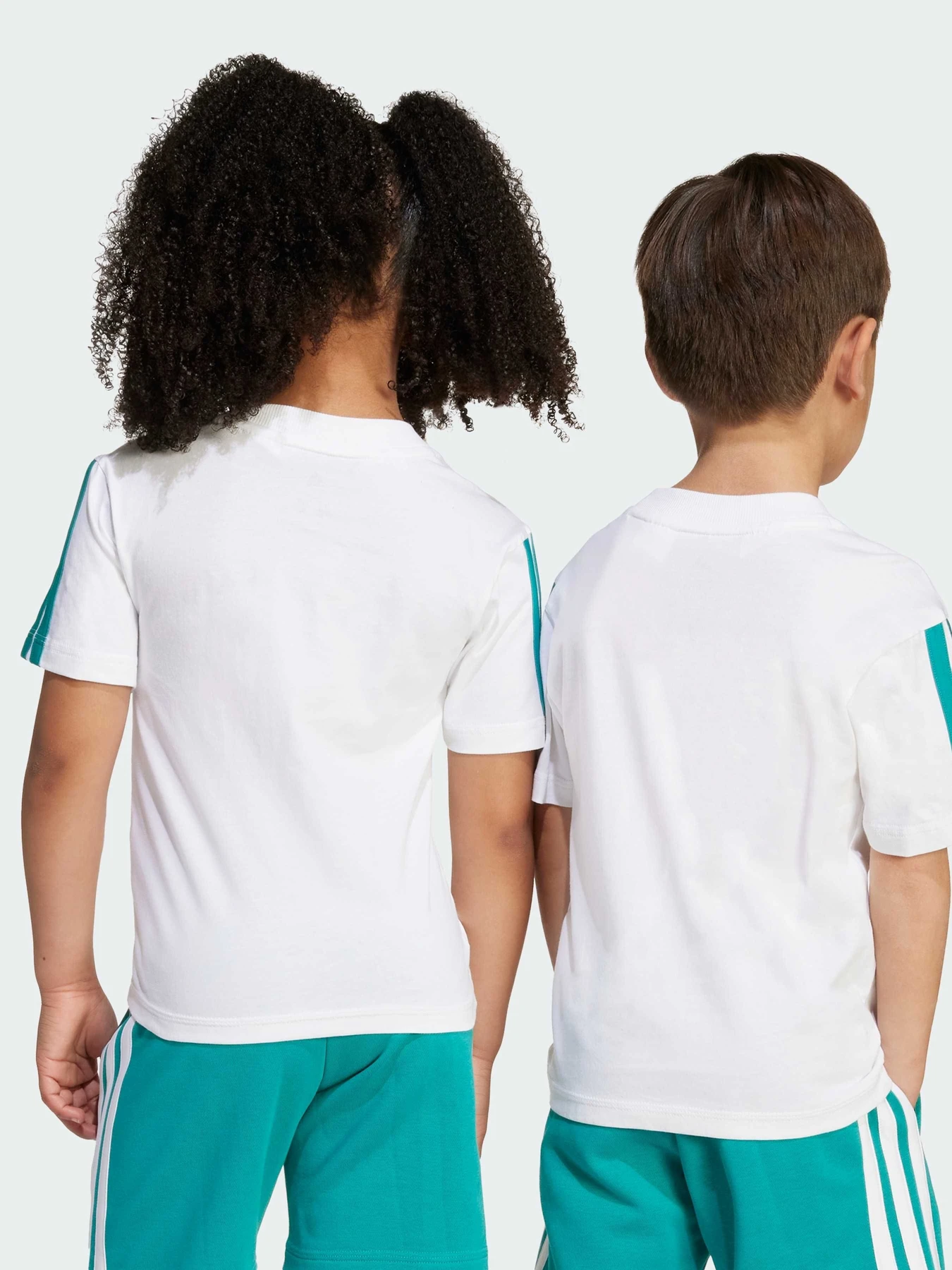 Футболки і поло Adidas модель JV7353 Футболки і поло Adidas модель JV7353 Фото