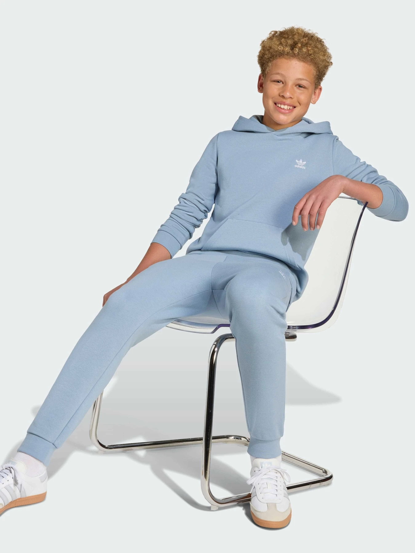 Брюки Adidas модель JX2743 Брюки Adidas модель JX2743 Фото