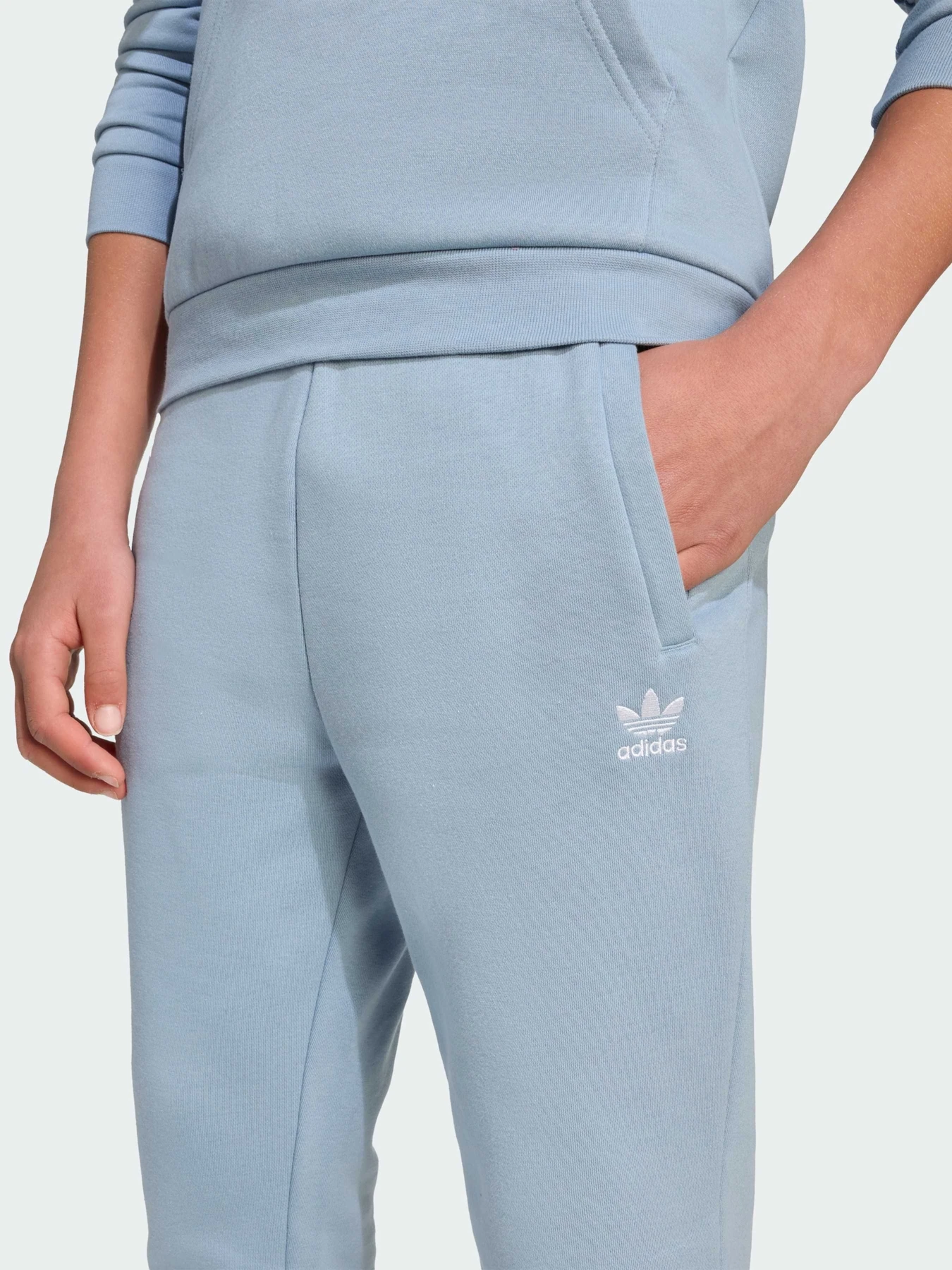 Брюки Adidas модель JX2743 Брюки Adidas модель JX2743 Фото
