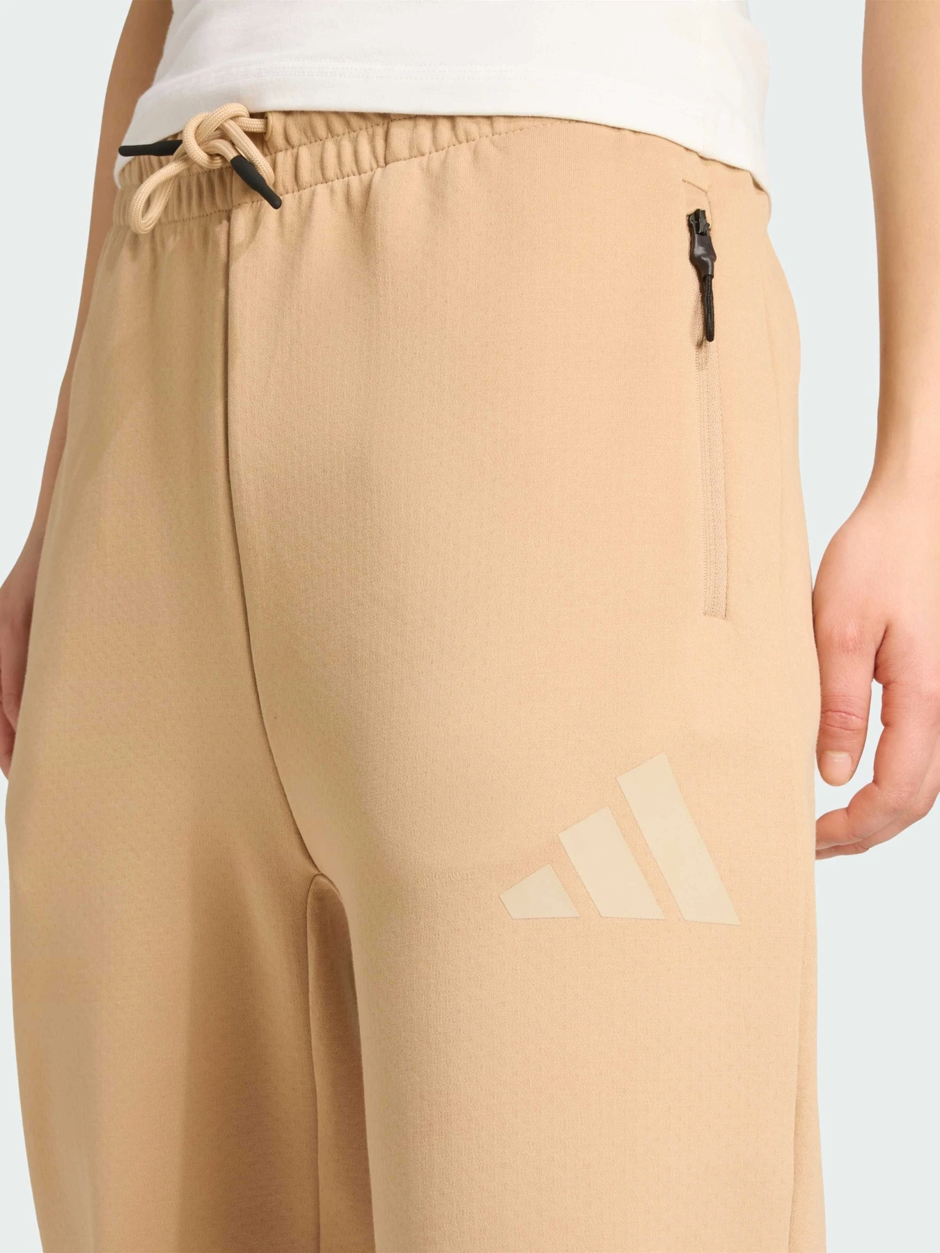 Брюки Adidas ZNE модель JW7739 Фото