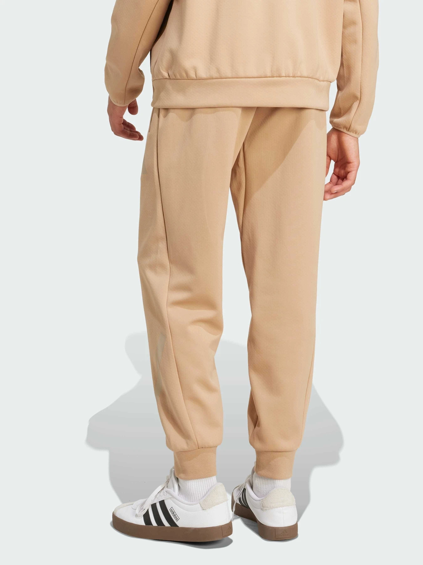 Брюки Adidas ZNE модель JW4725 Фото