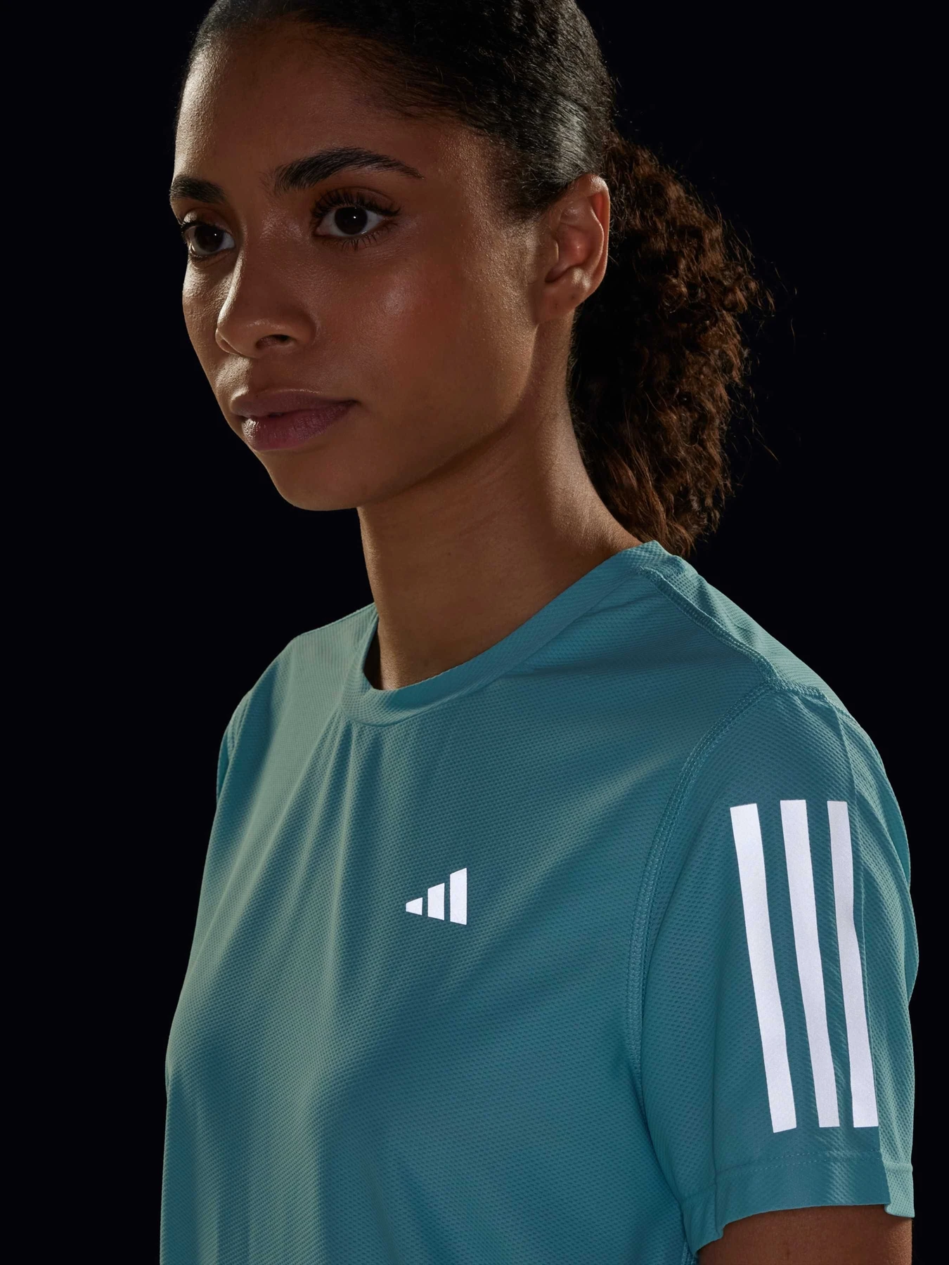 Футболки и поло Adidas модель JW9672 Футболки и поло Adidas модель JW9672 Фото