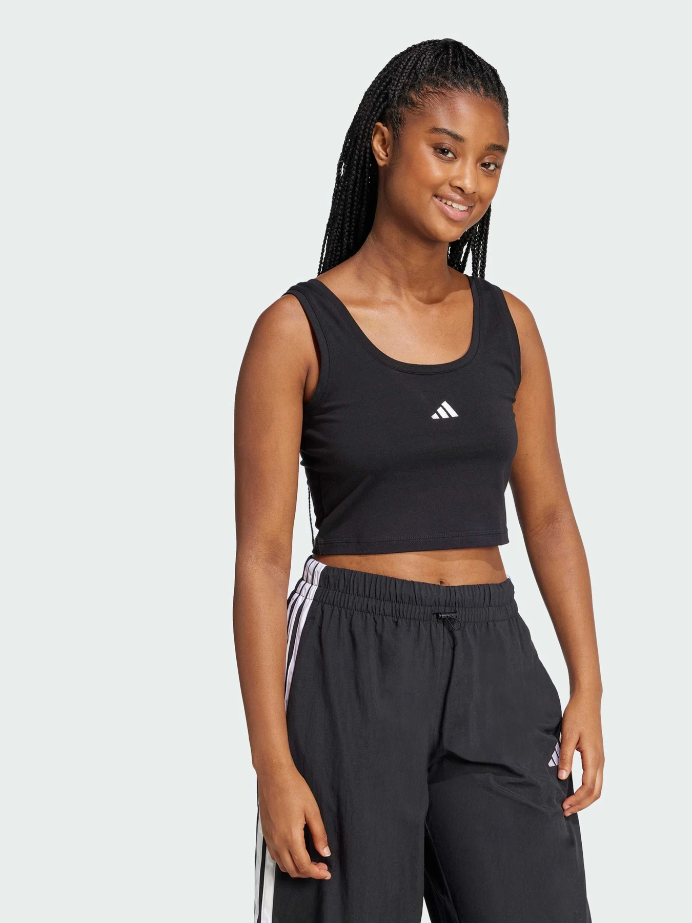 Футболки і поло Adidas модель JE1321 Фото