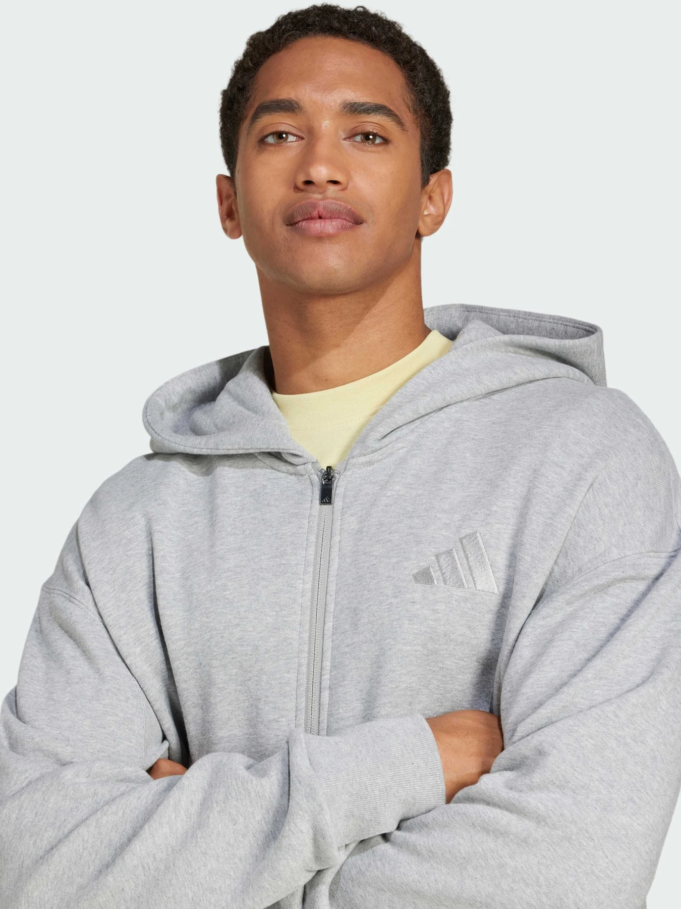 Худи и свитшоты Adidas модель JI6362 Худи и свитшоты Adidas модель JI6362 Фото