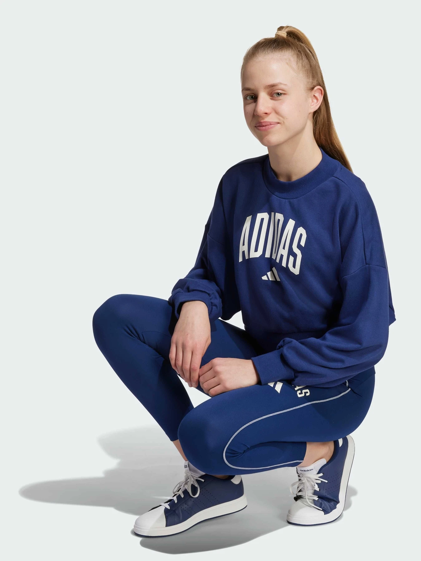 Худи и свитшоты Adidas модель JM1535 Худи и свитшоты Adidas модель JM1535 Фото