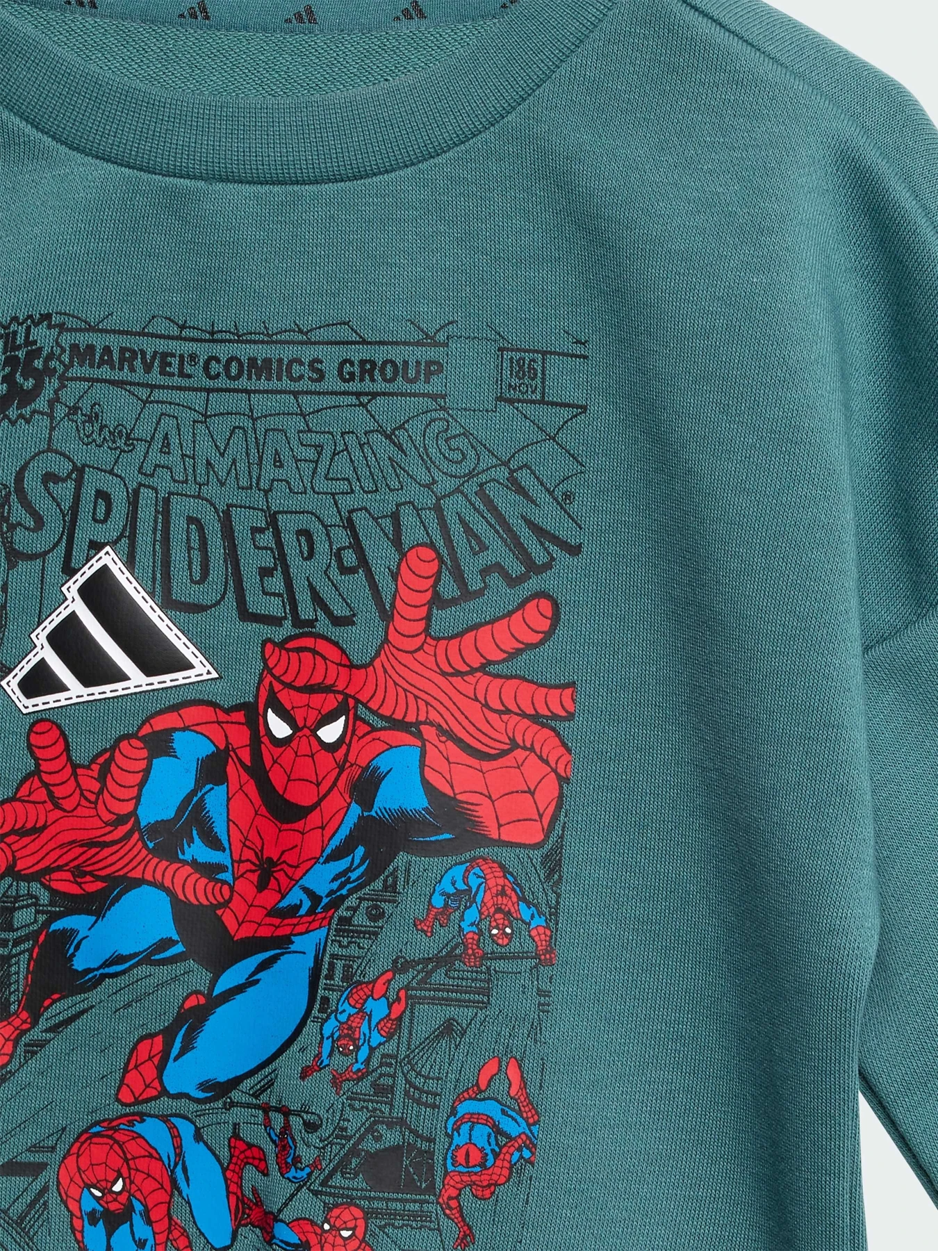 Костюмы Adidas Marvel модель JL9179 Костюмы Adidas Marvel модель JL9179 Фото