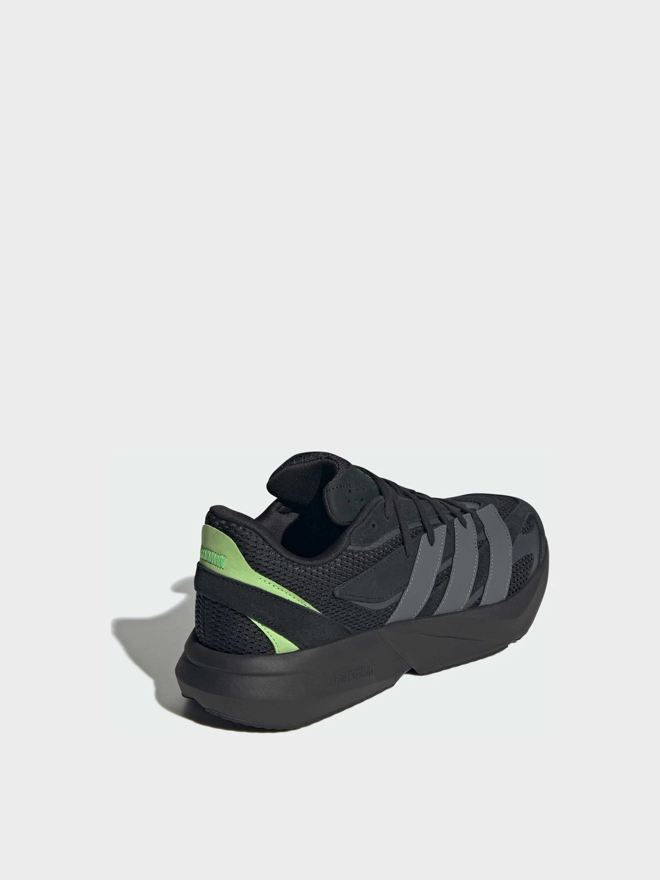 Кросівки Adidas модель JR3465 Кросівки Adidas модель JR3465 Фото