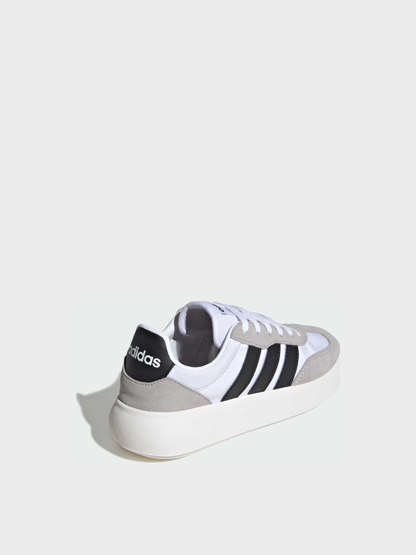 Кроссовки Adidas модель JQ8854 Фото