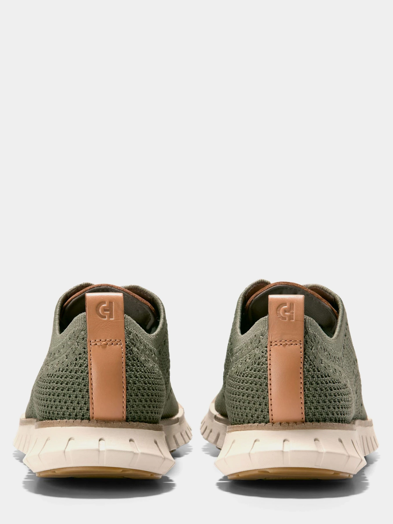 Туфли и лоферы Cole Haan модель C41976 Фото