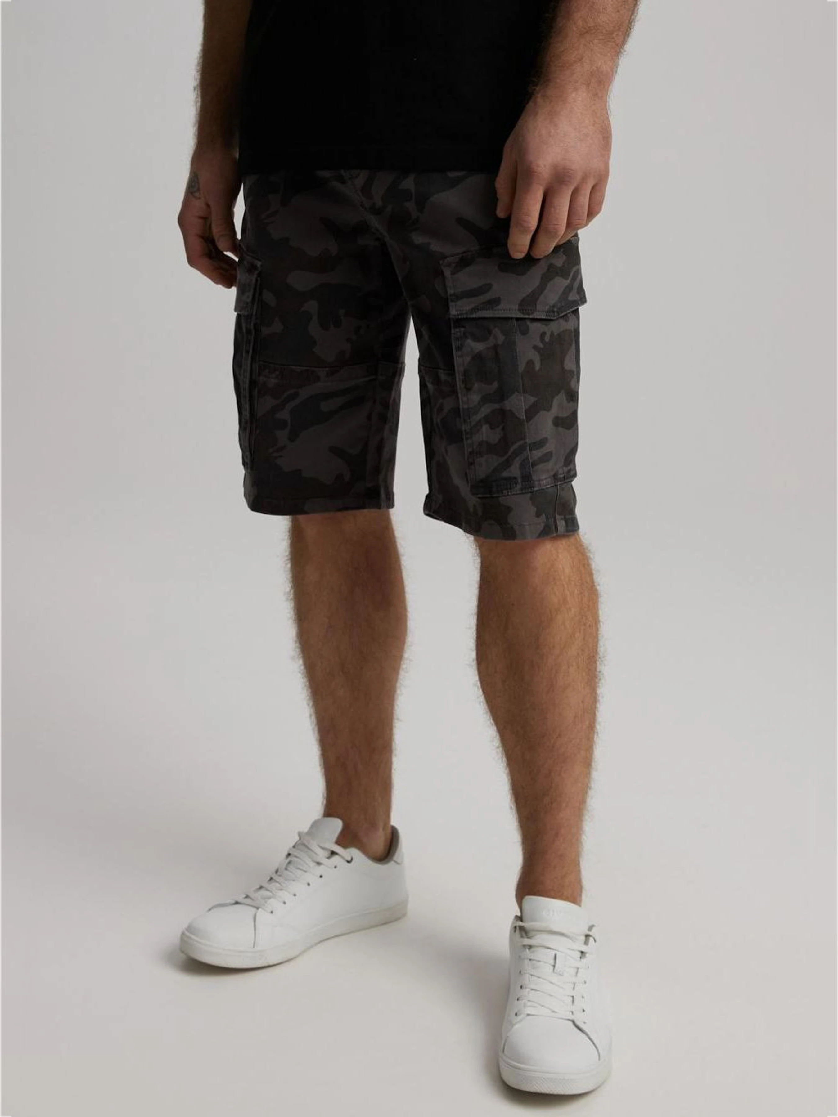 Чоловічі Повсякденні шорти DIVERSE Thoran Sh Camo