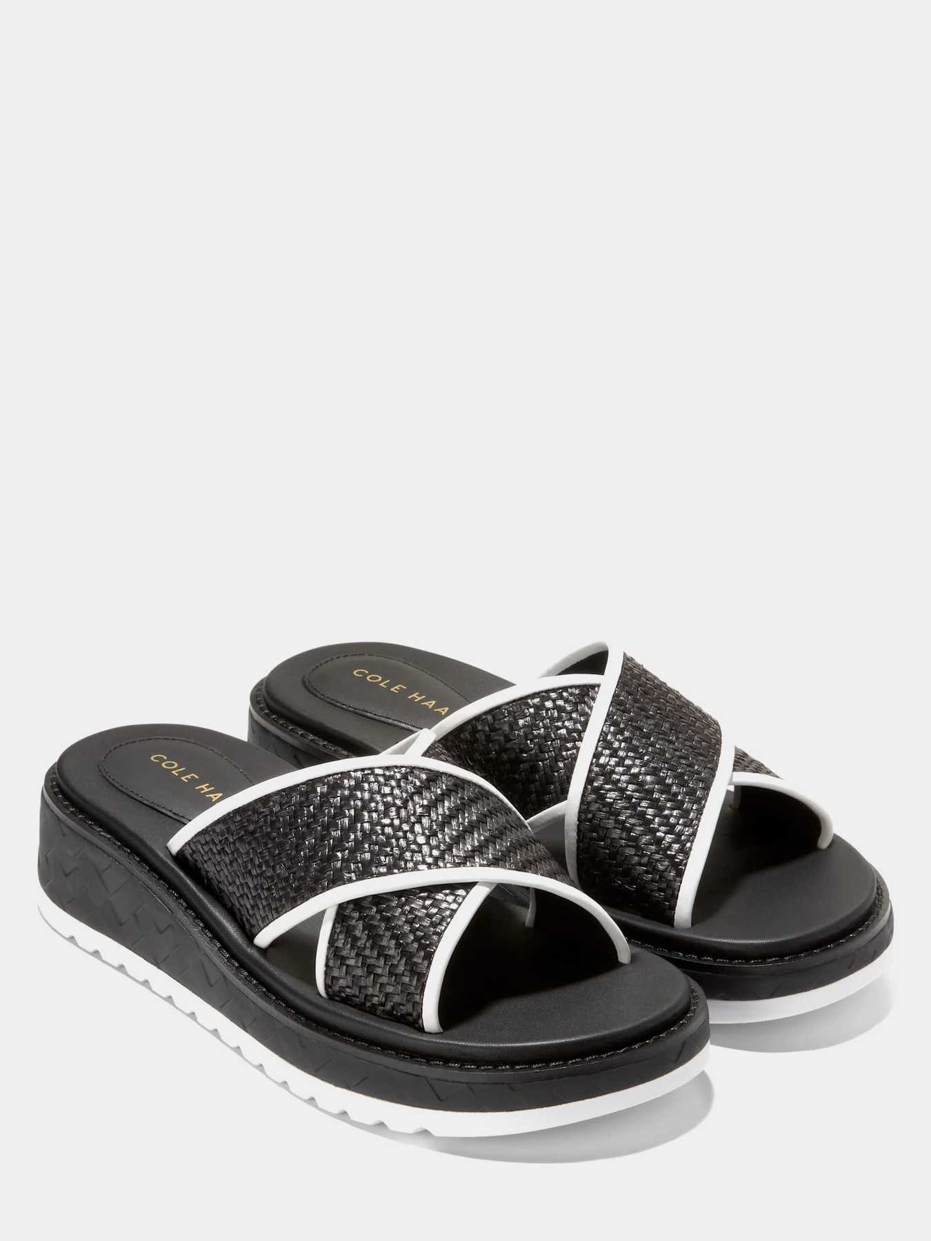 Шлёпанцы Cole Haan модель W32997 Фото