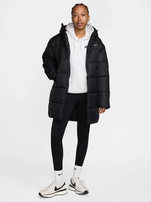 Куртки и дубленки NIKE модель FZ5903.010 Фото