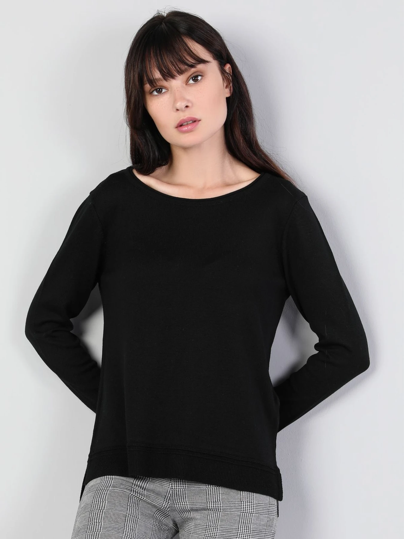 Худи и свитшоты Colin’s модель CL1046444_Q1.V1_BLK Фото