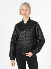 Куртки та дублянки Colin’s модель CL1060235_Q1.V1_BLK Фото