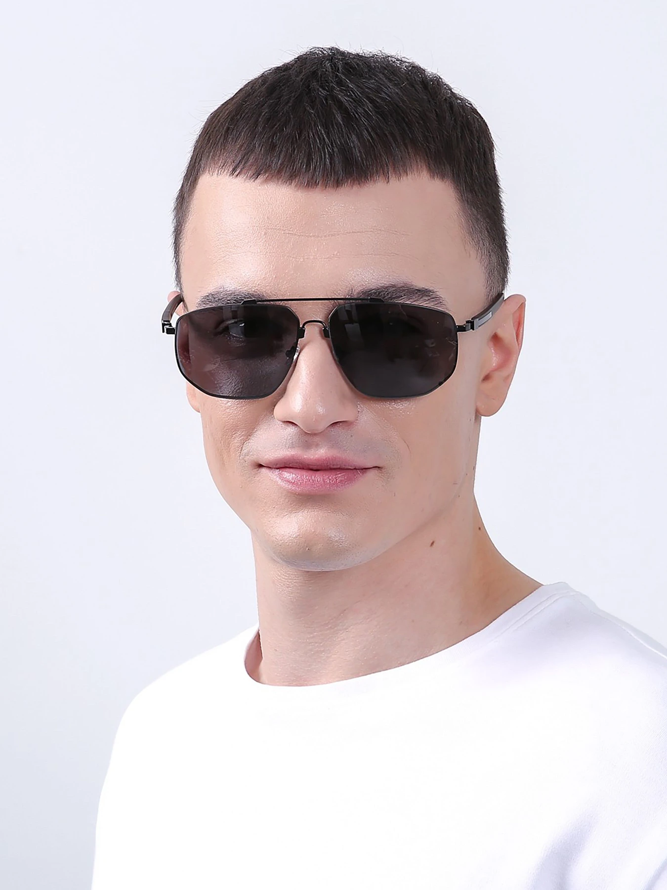 Очки LuckyLOOK модель LL2933534724686 Очки LuckyLOOK модель LL2933534724686 Фото