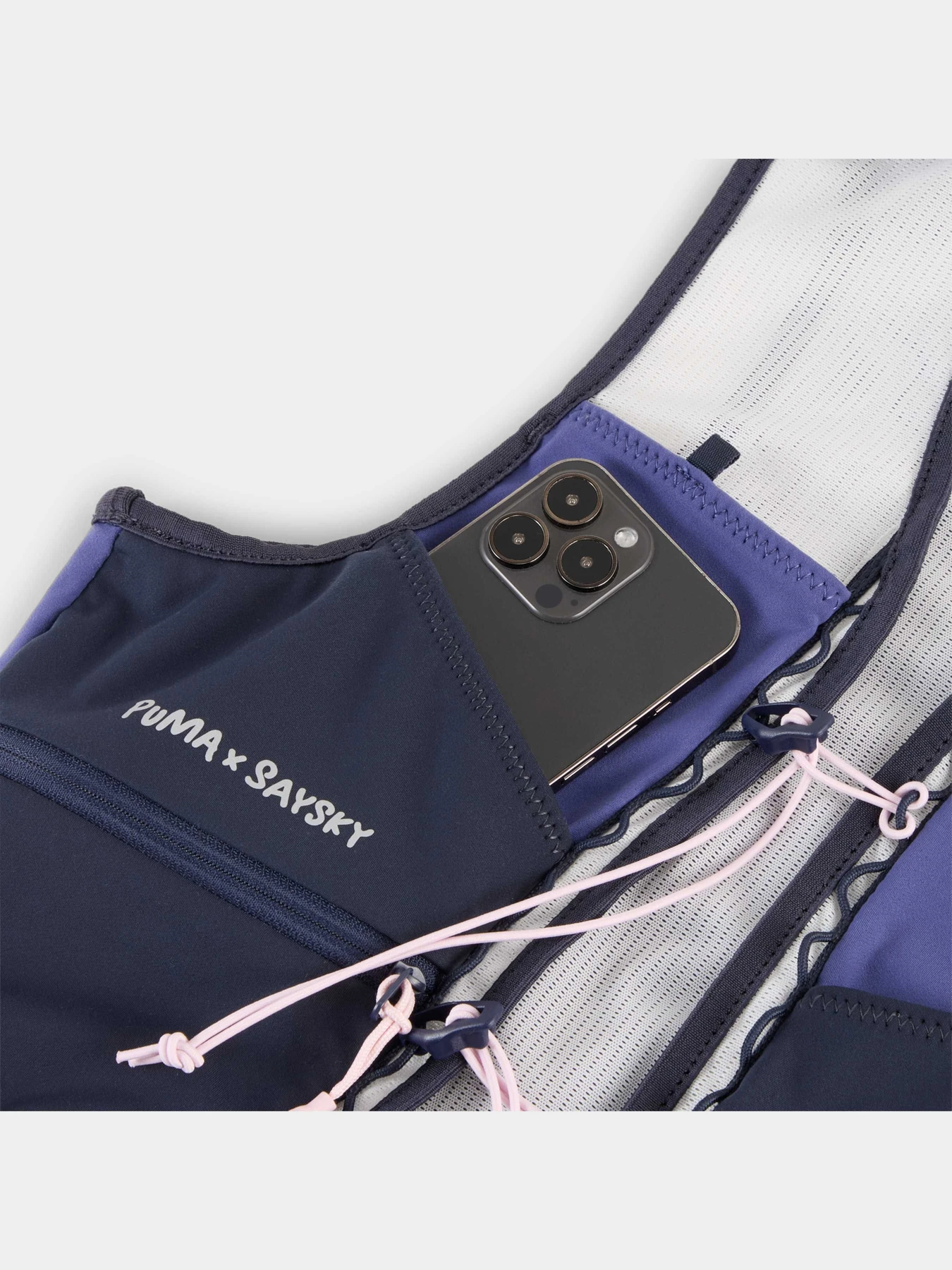 Куртки и дубленки PUMA x Saysky Running Vest модель 091381 Куртки и дубленки PUMA x Saysky Running Vest модель 091381 Фото