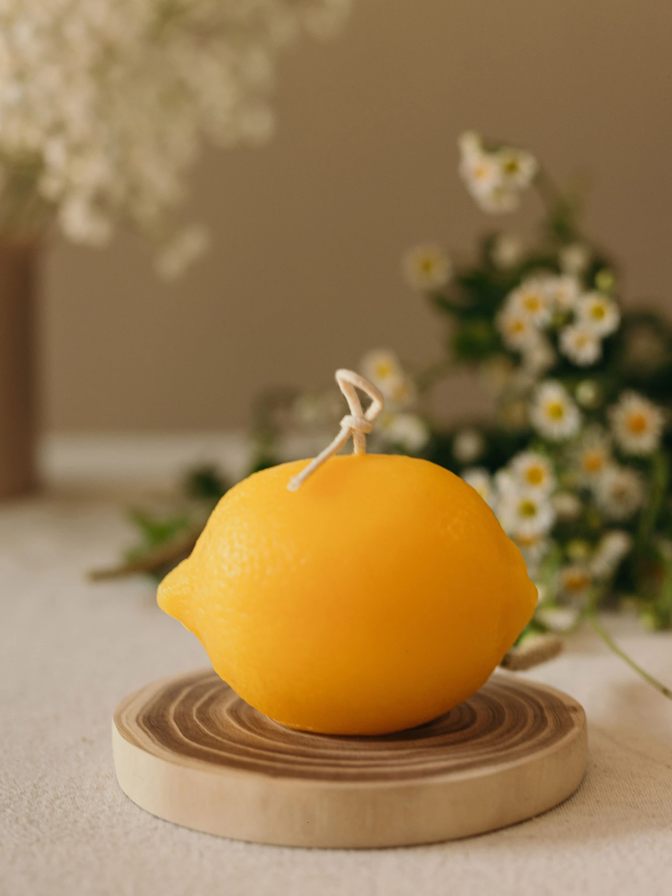 Набір ароматичних свічок “Лимони”, з натурального бджолиного воску Candle Design модель 200.0101 Набір ароматичних свічок “Лимони”, з натурального бджолиного воску Candle Design модель 200.0101 Фото