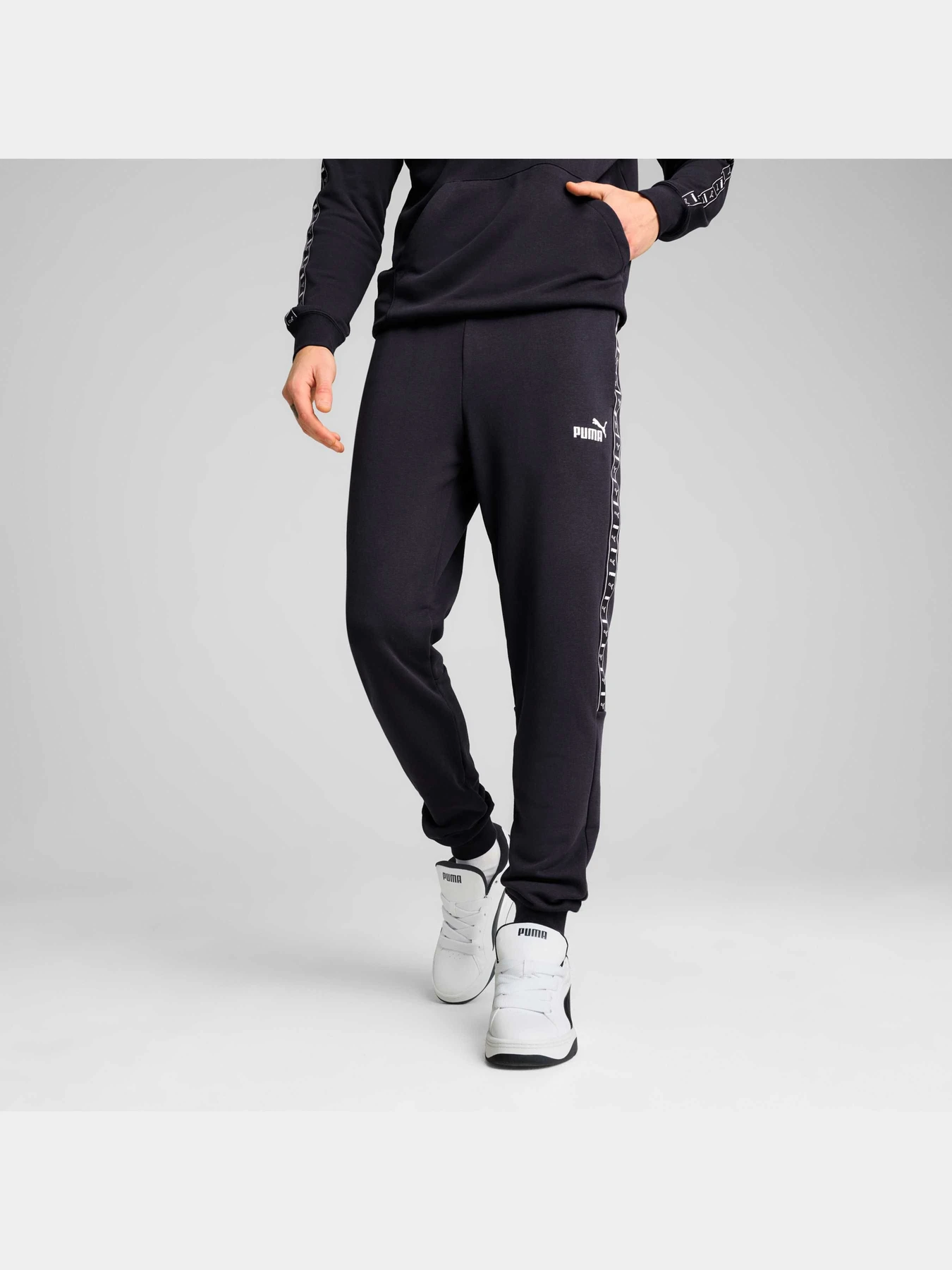 Брюки PUMA Ess Tape Sweatpants модель 684680 Фото