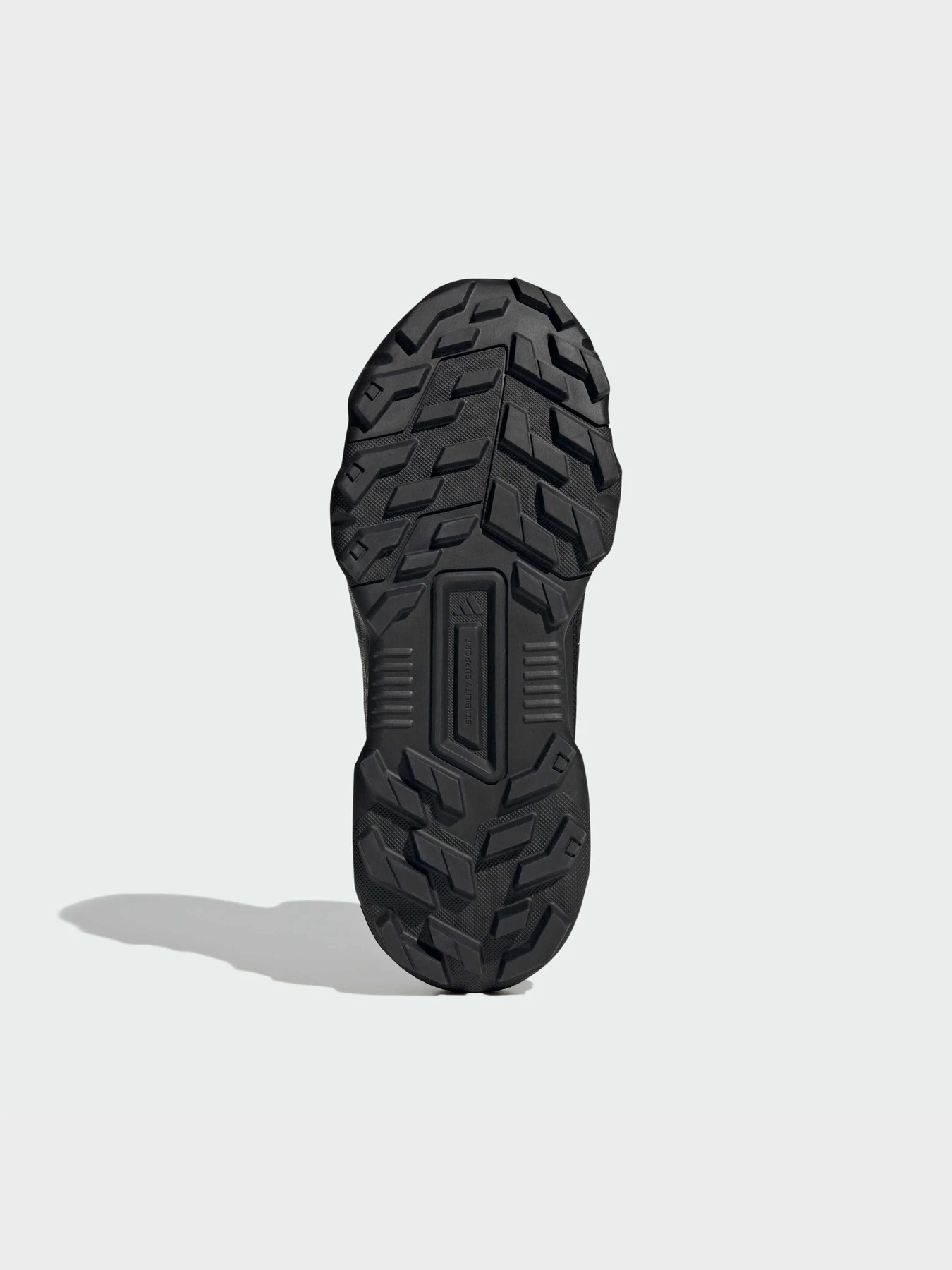 Черевики та чоботи Adidas модель IF4987 Черевики та чоботи Adidas модель IF4987 Фото