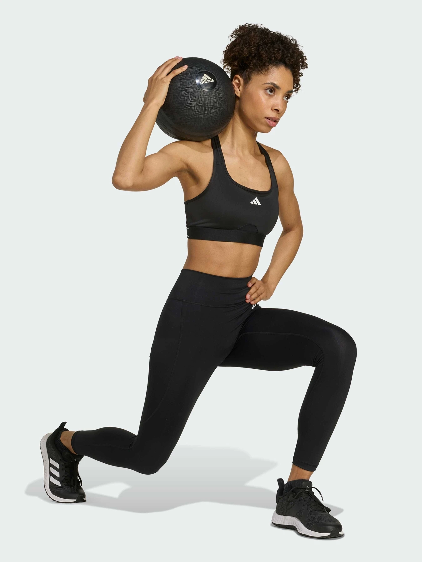 Брюки Adidas модель JY4815 Брюки Adidas модель JY4815 Фото