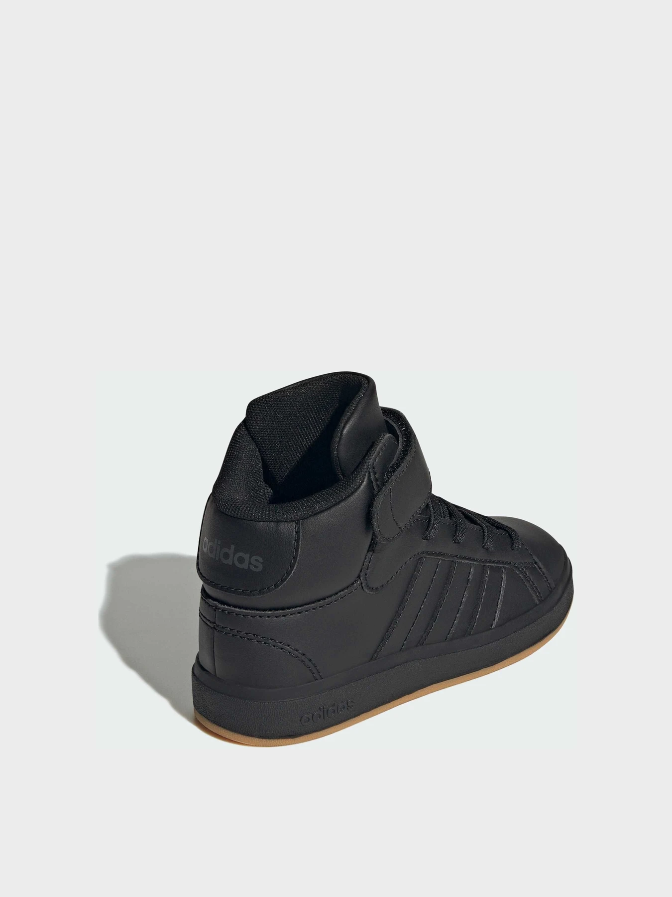 Кроссовки Adidas Grand Court модель JR0804 Кроссовки Adidas Grand Court модель JR0804 Фото