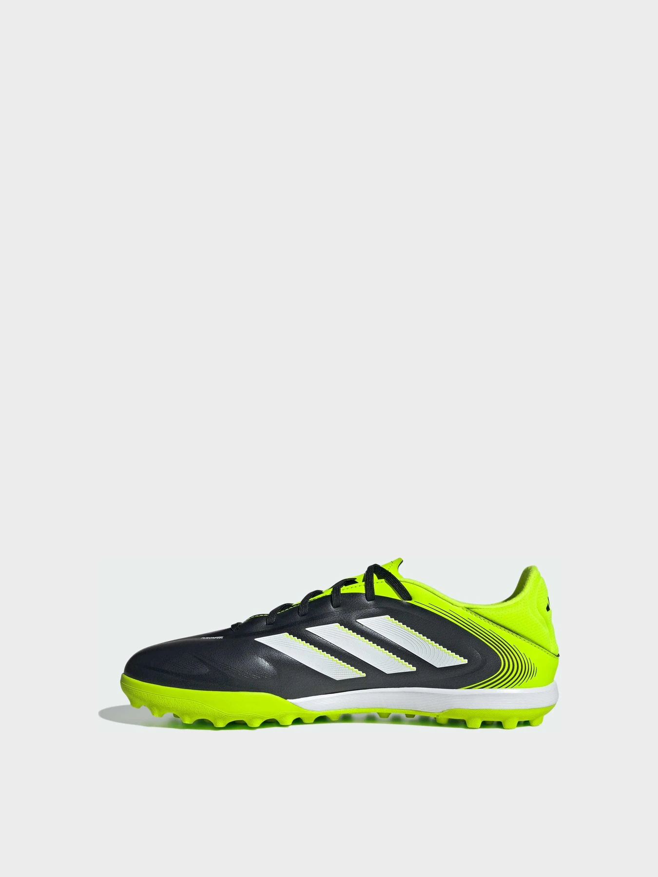Кроссовки Adidas Copa модель JR2852 Фото