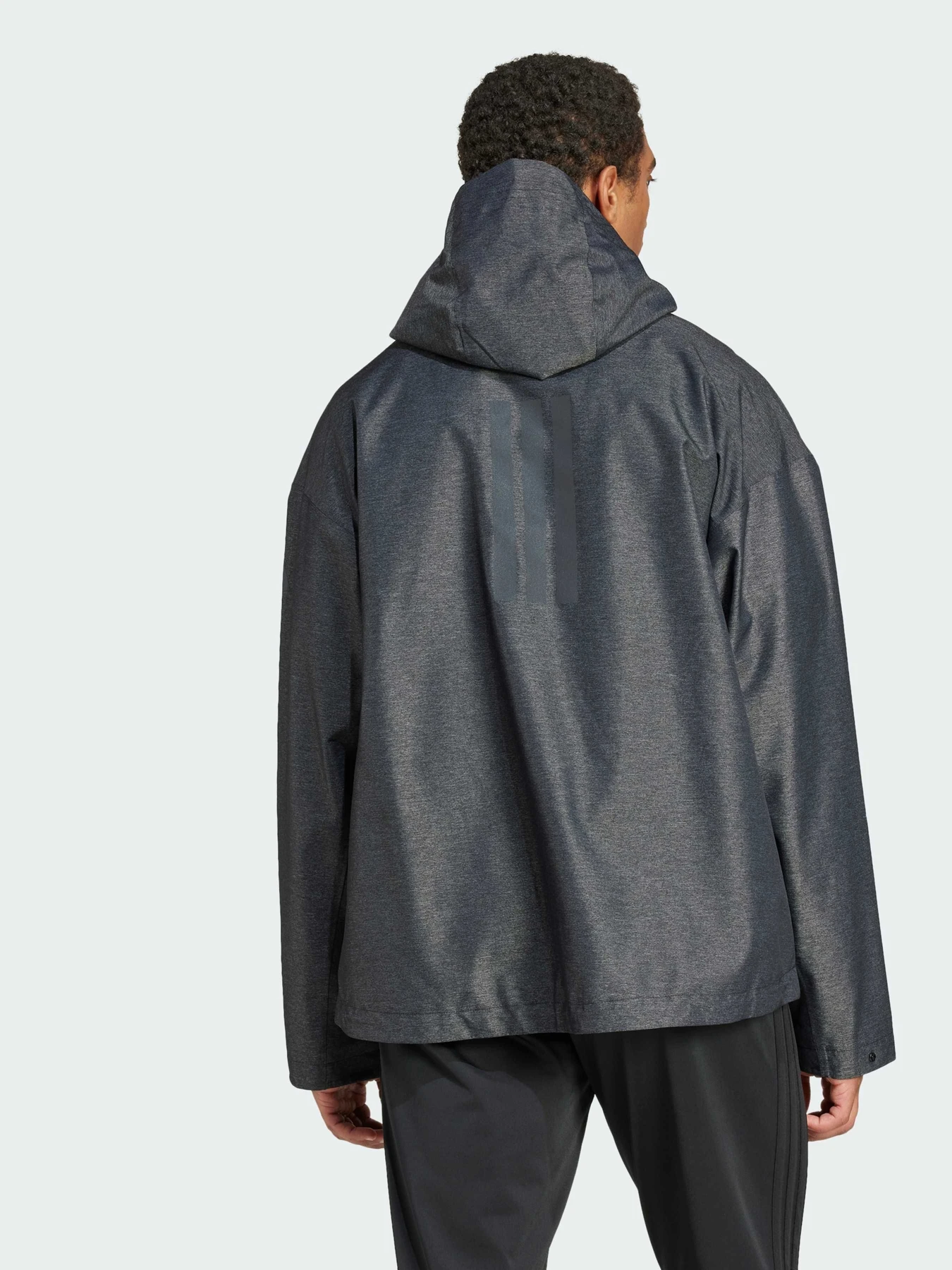 Куртки и дубленки Adidas модель JJ4657 Фото