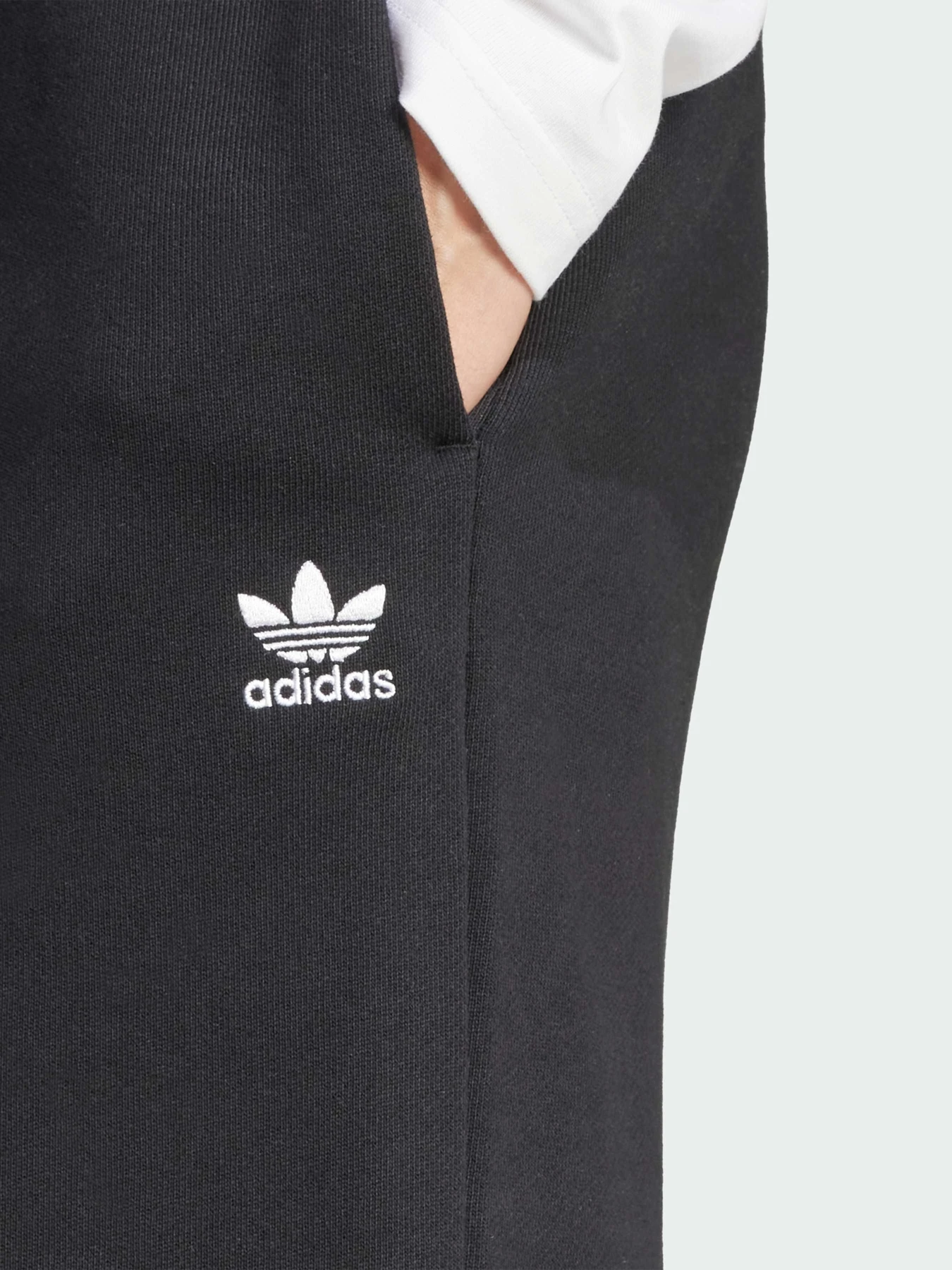 Брюки Adidas модель JW2812 Брюки Adidas модель JW2812 Фото
