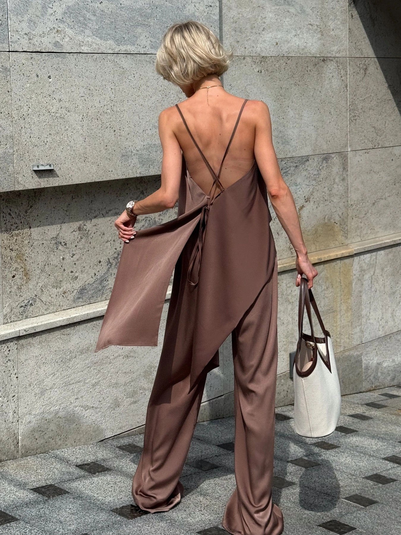Костюмы Jadone Fashion модель Single_Chocolate_Costume Костюмы Jadone Fashion модель Single_Chocolate_Costume Фото