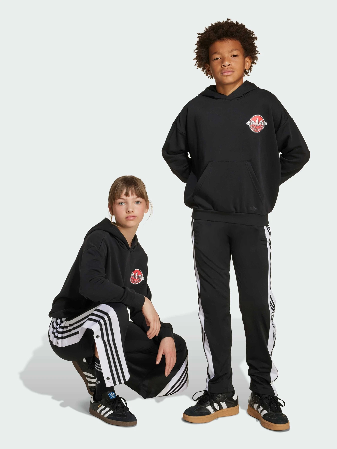 Брюки Adidas Adicolor модель JX1091 Брюки Adidas Adicolor модель JX1091 Фото