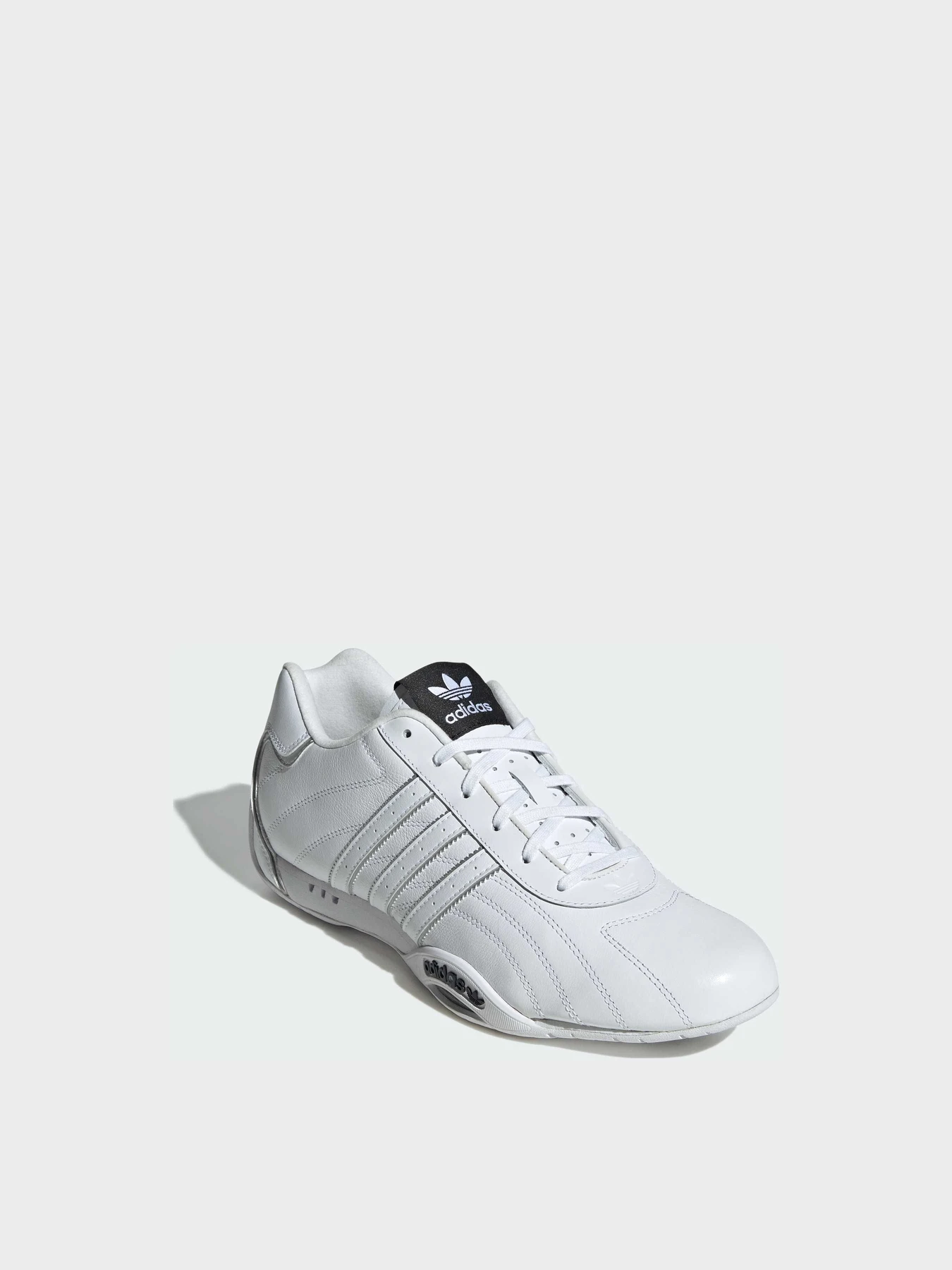 Кросівки Adidas модель JQ5720 Кросівки Adidas модель JQ5720 Фото