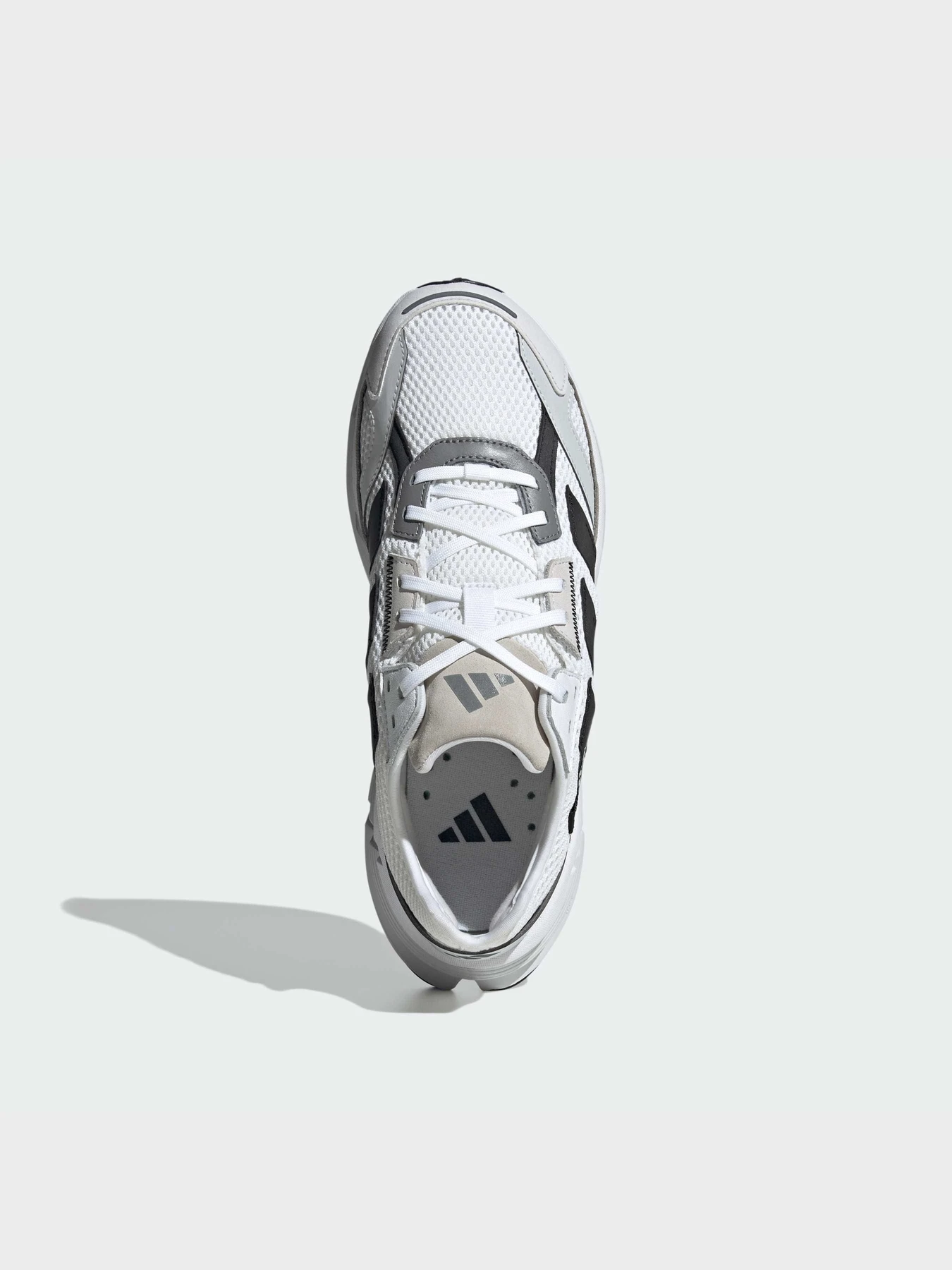Кроссовки Adidas модель JS1174 Кроссовки Adidas модель JS1174 Фото